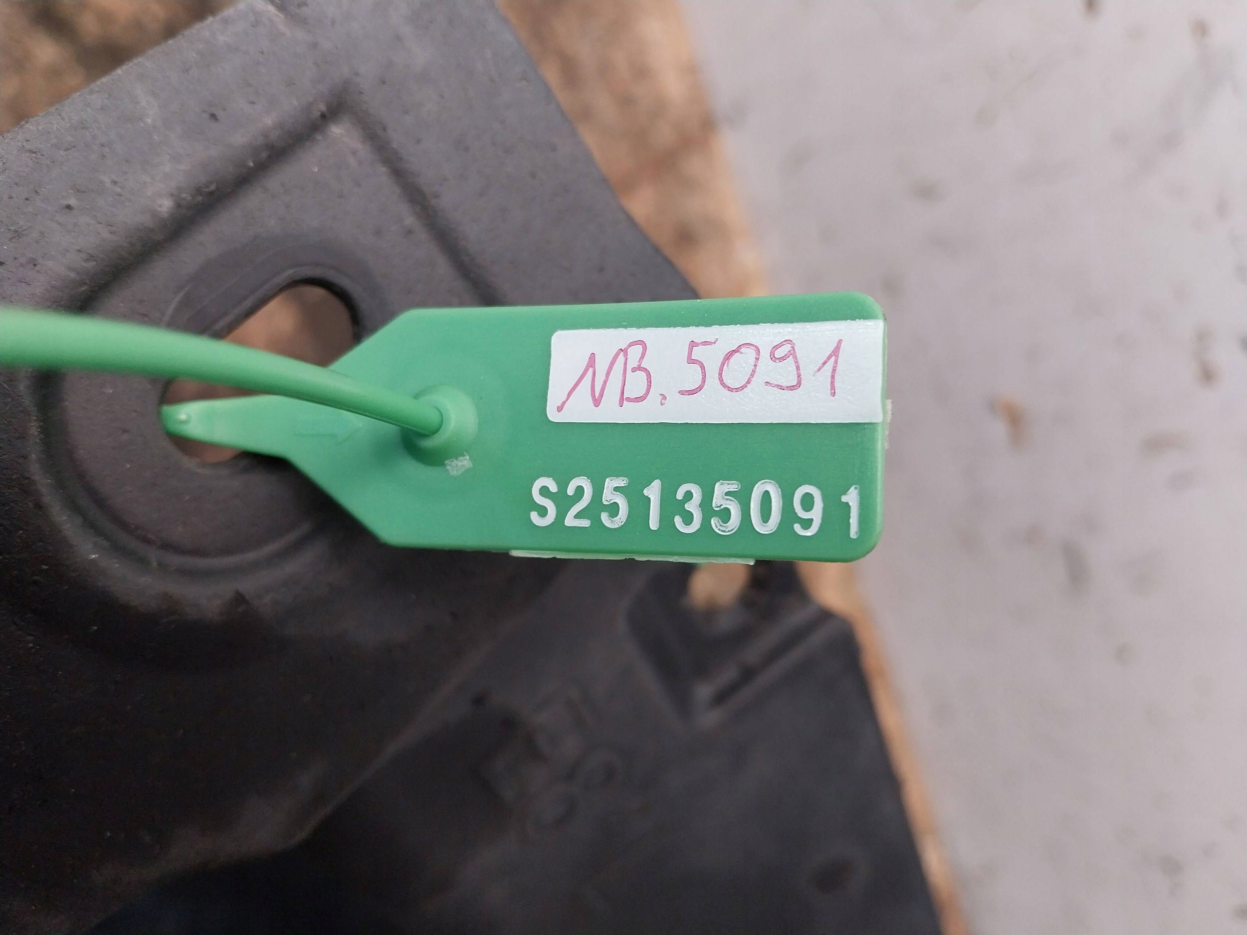 belsösárvédö bal eleje 7207649 BMW E82 E88