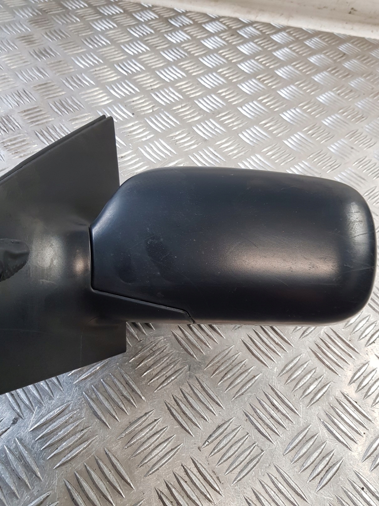 mirror left manually 87940-0D010-00 TOYOTA YARIS and 03R
