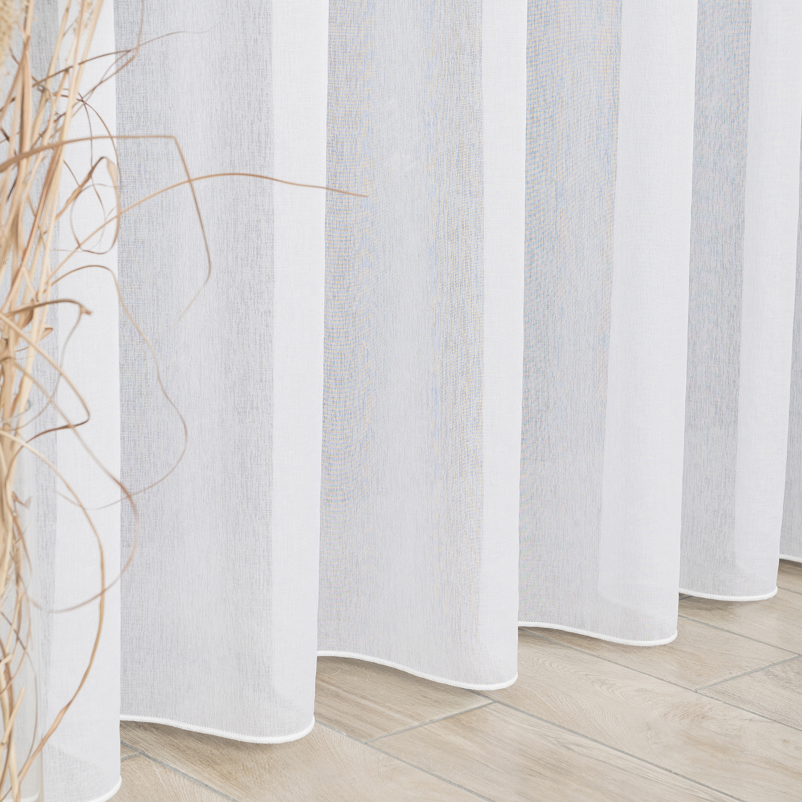 ZASŁONA FIRANA GOTOWA BIAŁA ETAMINA NA TAŚMIE OŁOWIANKA DO SALONU 400x240 Wzór gładki