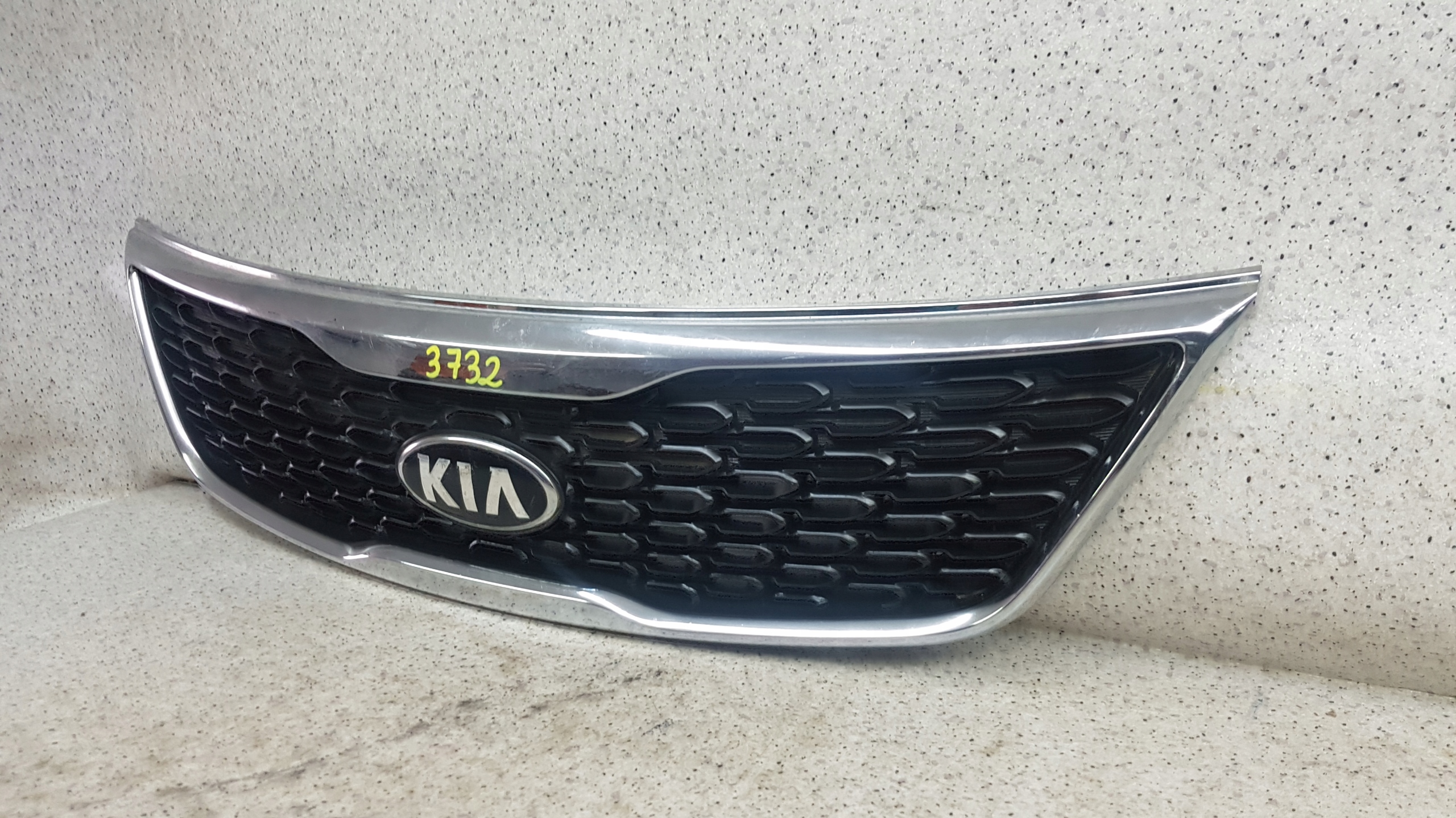 KIA SORENTO 2 II LIFT front PREKLADgrill bumper front 3732