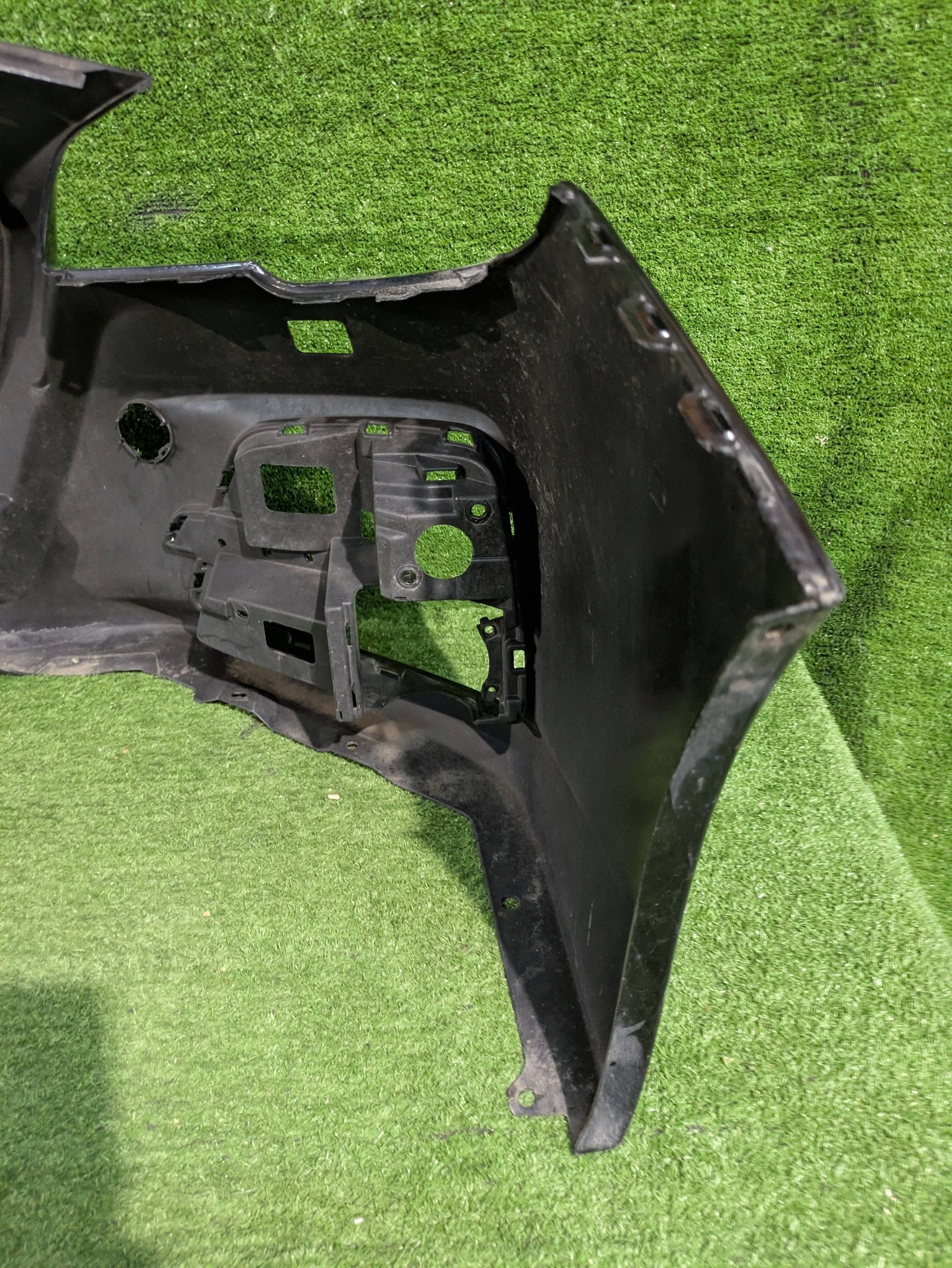 front bumper front SUBARU LEVORG 14- NR.Z9598