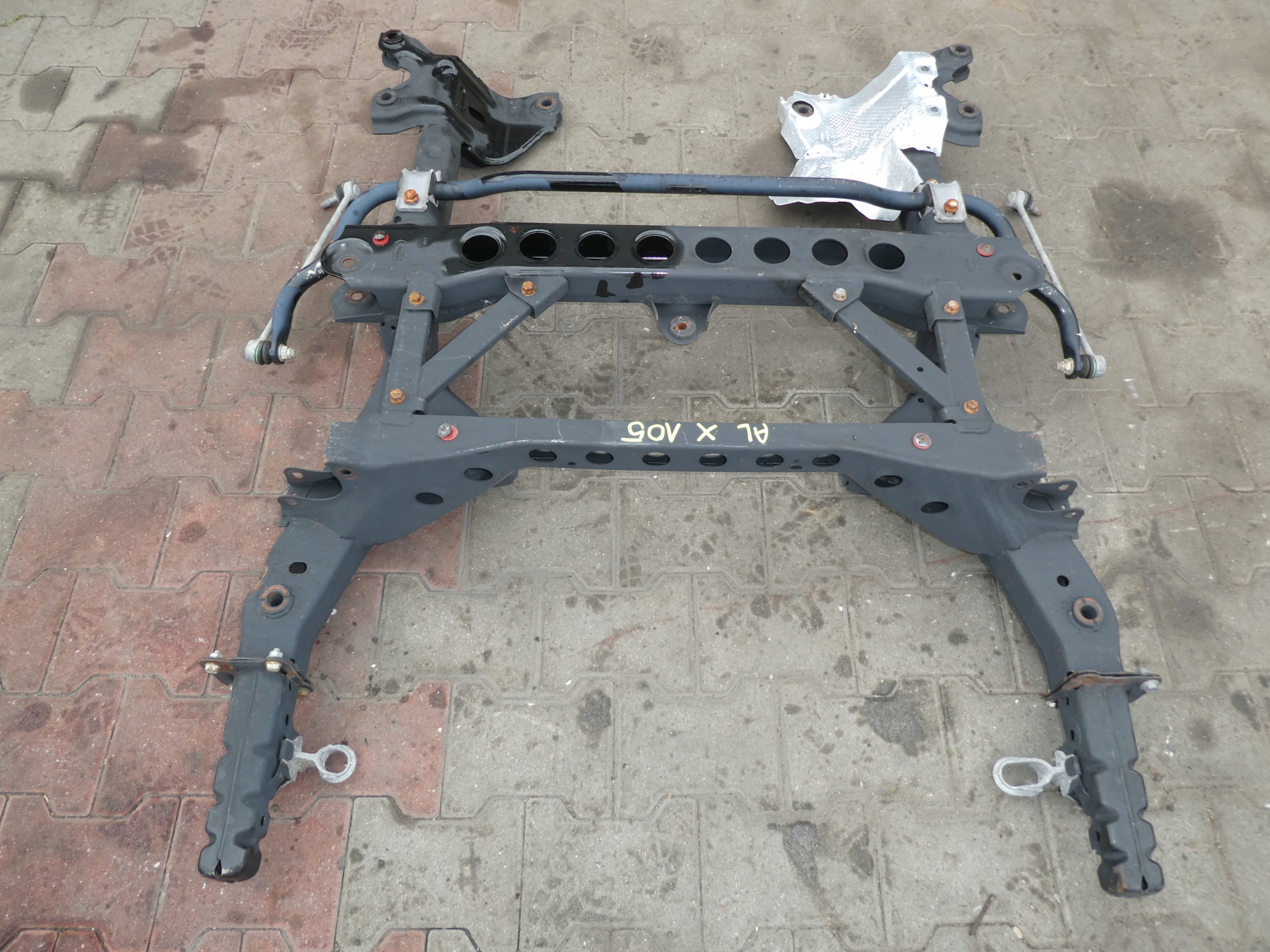 MERCEDES VITO W447 subframe axle beam front