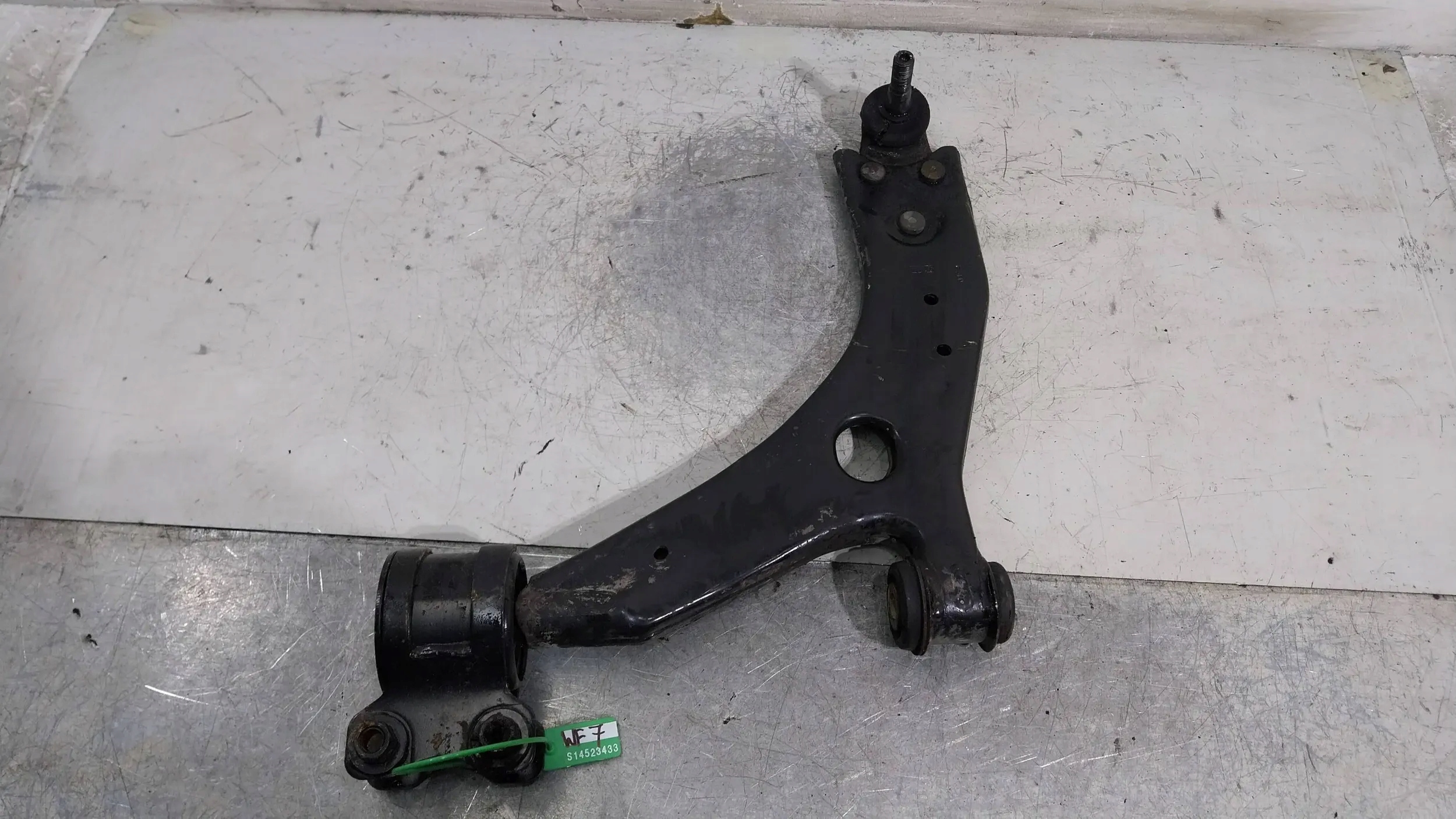 arm left front FORD FOCUS MK2 C-MAX MK1 STAN as for ZDJECIACH