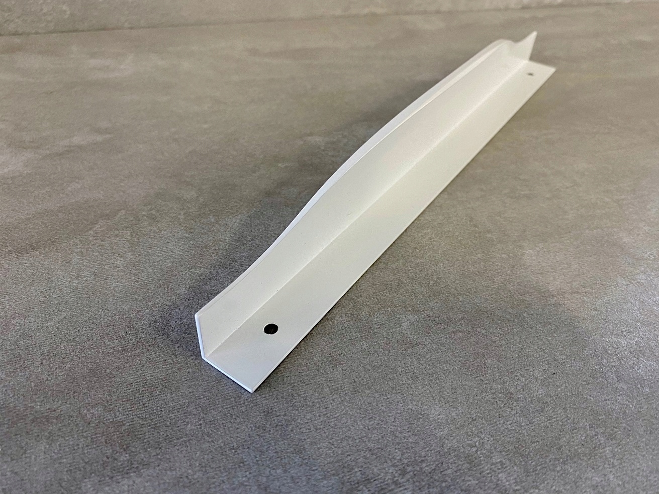 Uchwyt krawędziowy GAMET UA110 L-296 mm biały mat Kod producenta UA110