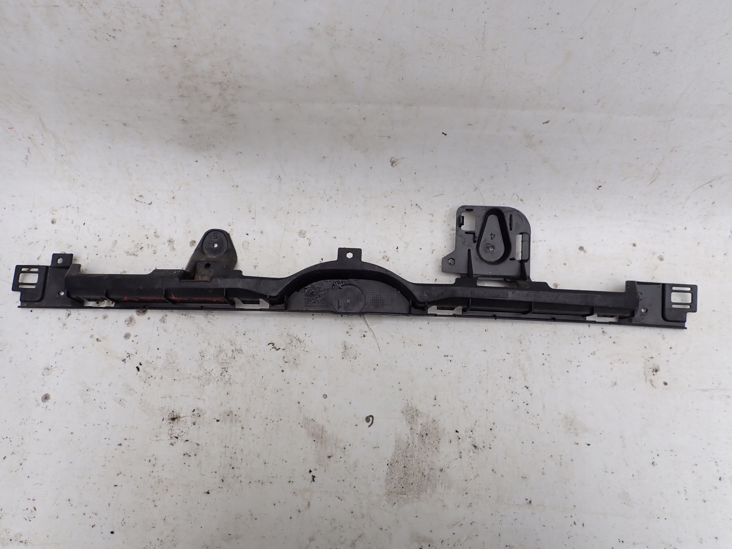 OPEL ADAM 12- Support ABSORBER Support plaque Pare choc Arrière 13356512