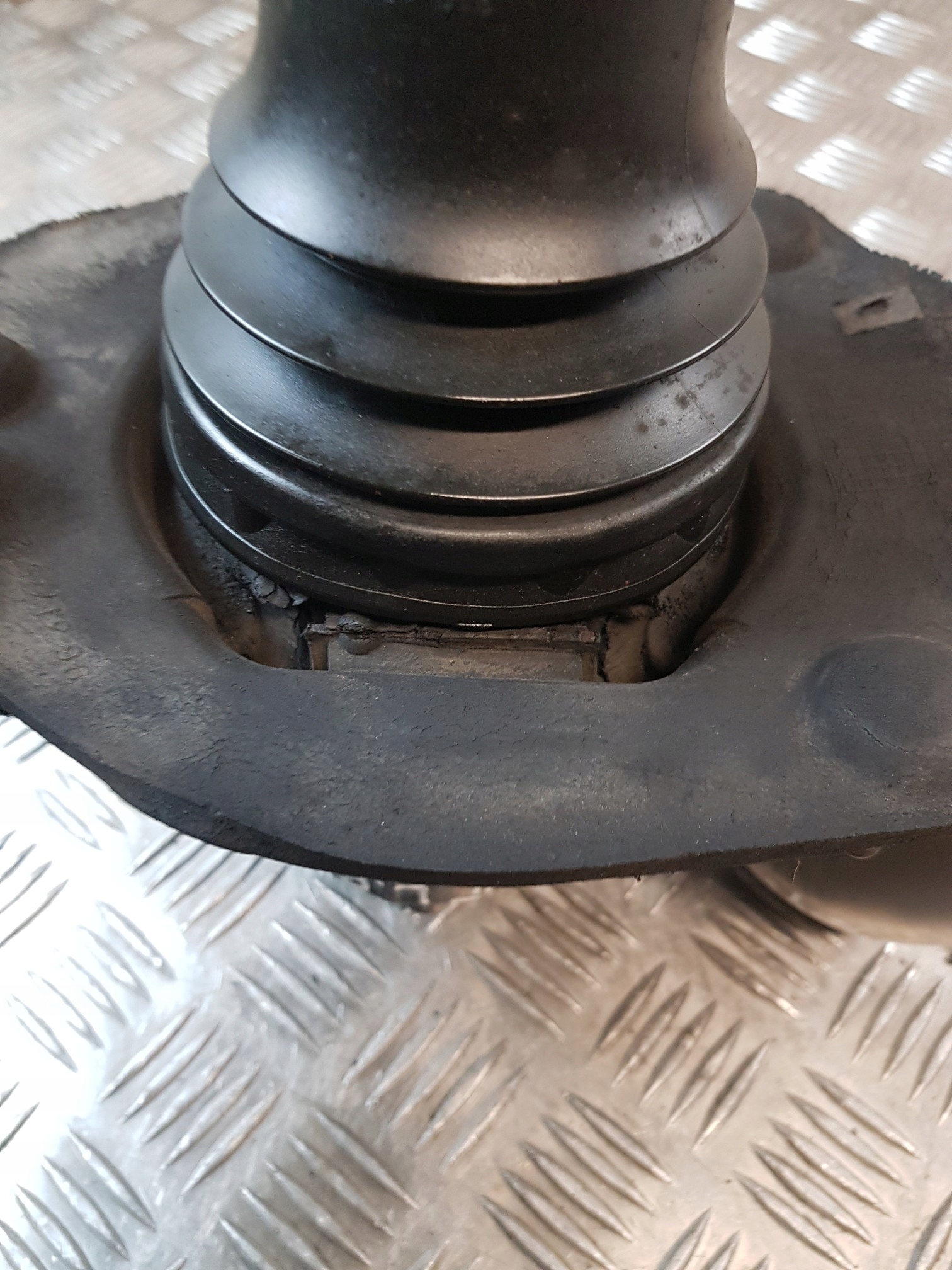 GRUSZKA SFERA springing 9642090780 left front CITROEN C5 II