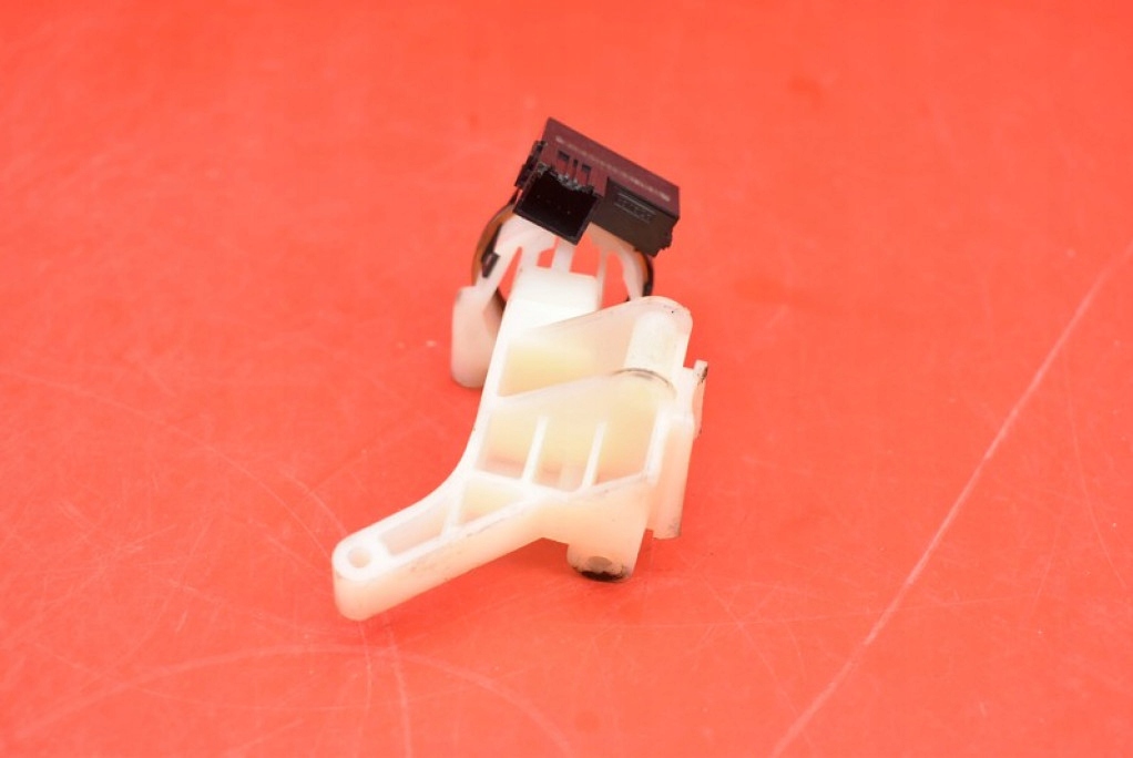 ignition key button 7S7T-19H386-DA FORD FOCUS MK3 2.0 TDCI 140 KM