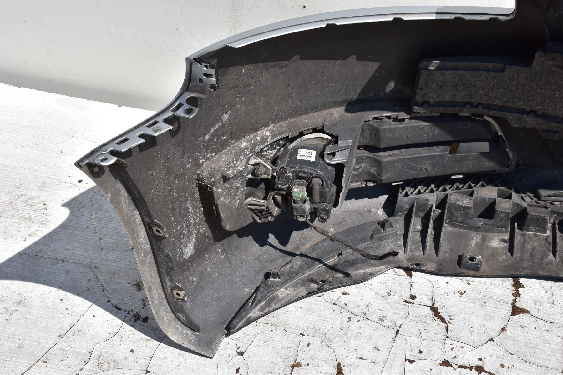 bumper front AUDI A3 8P LIFT 2008-2012 Kod lakieru: LX7W