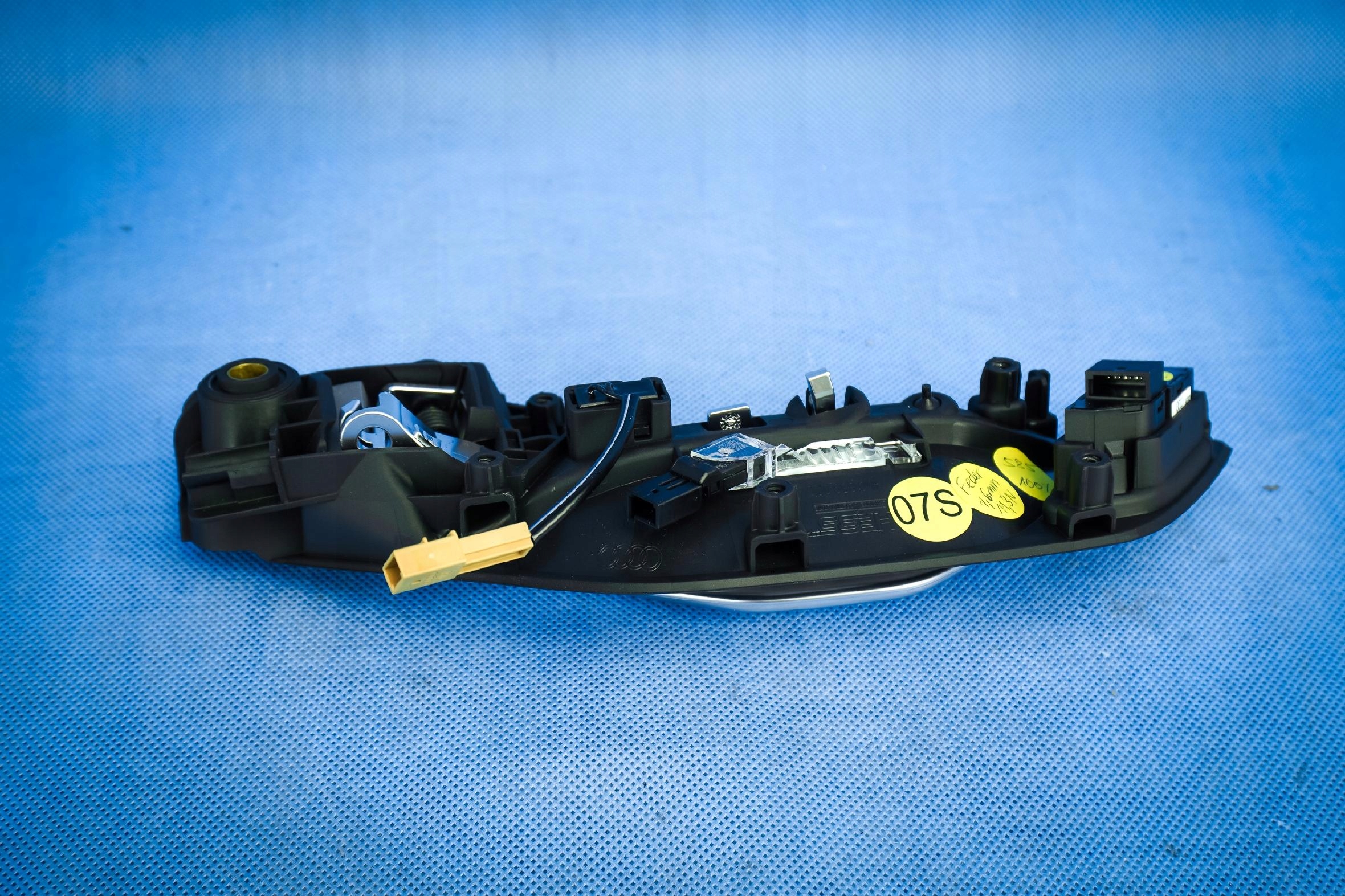 handle inner rear part right Audi A8 4N 4N0839020