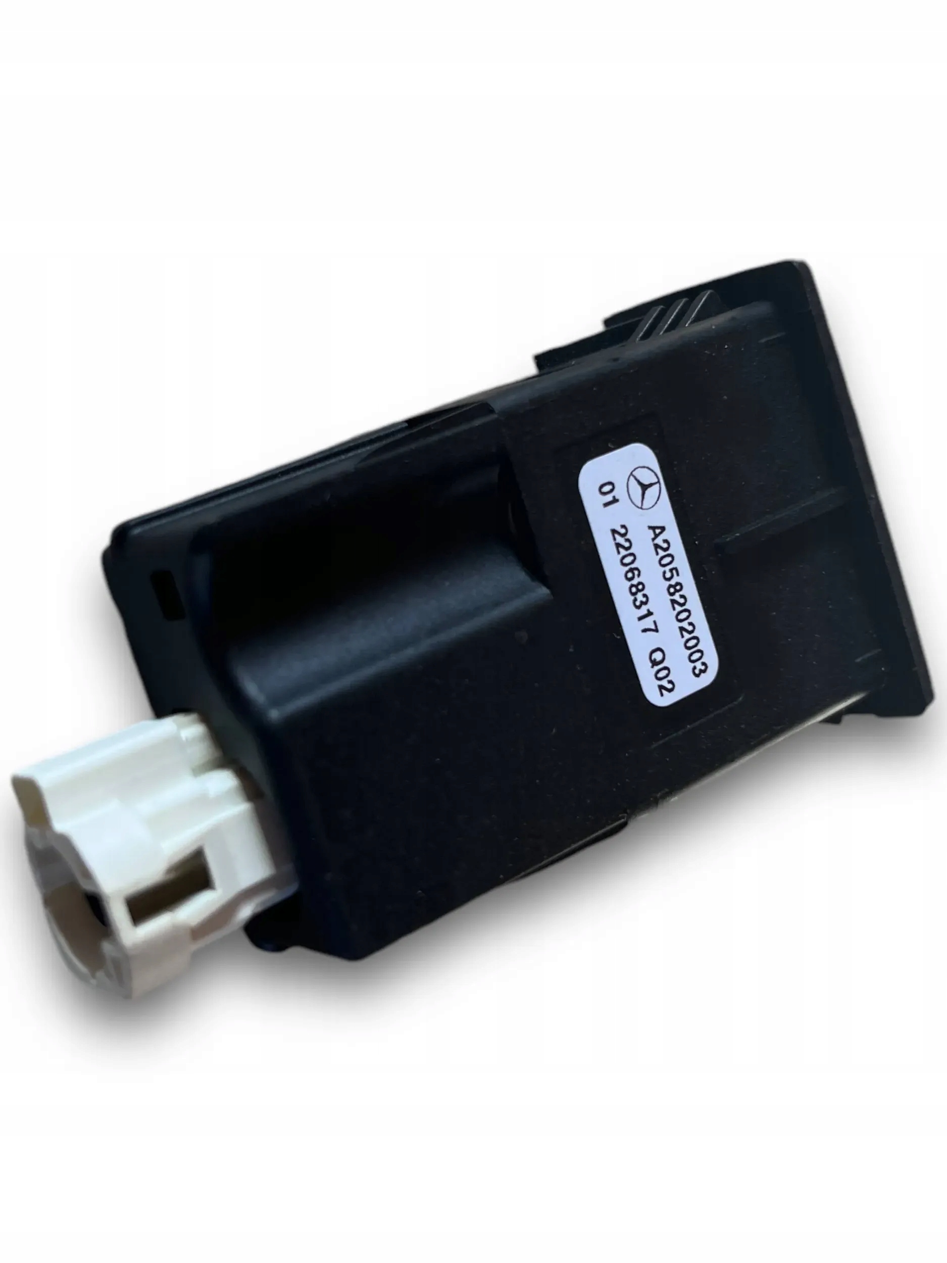 MERCEDES W205 Adattatore USB 2058202003 @M