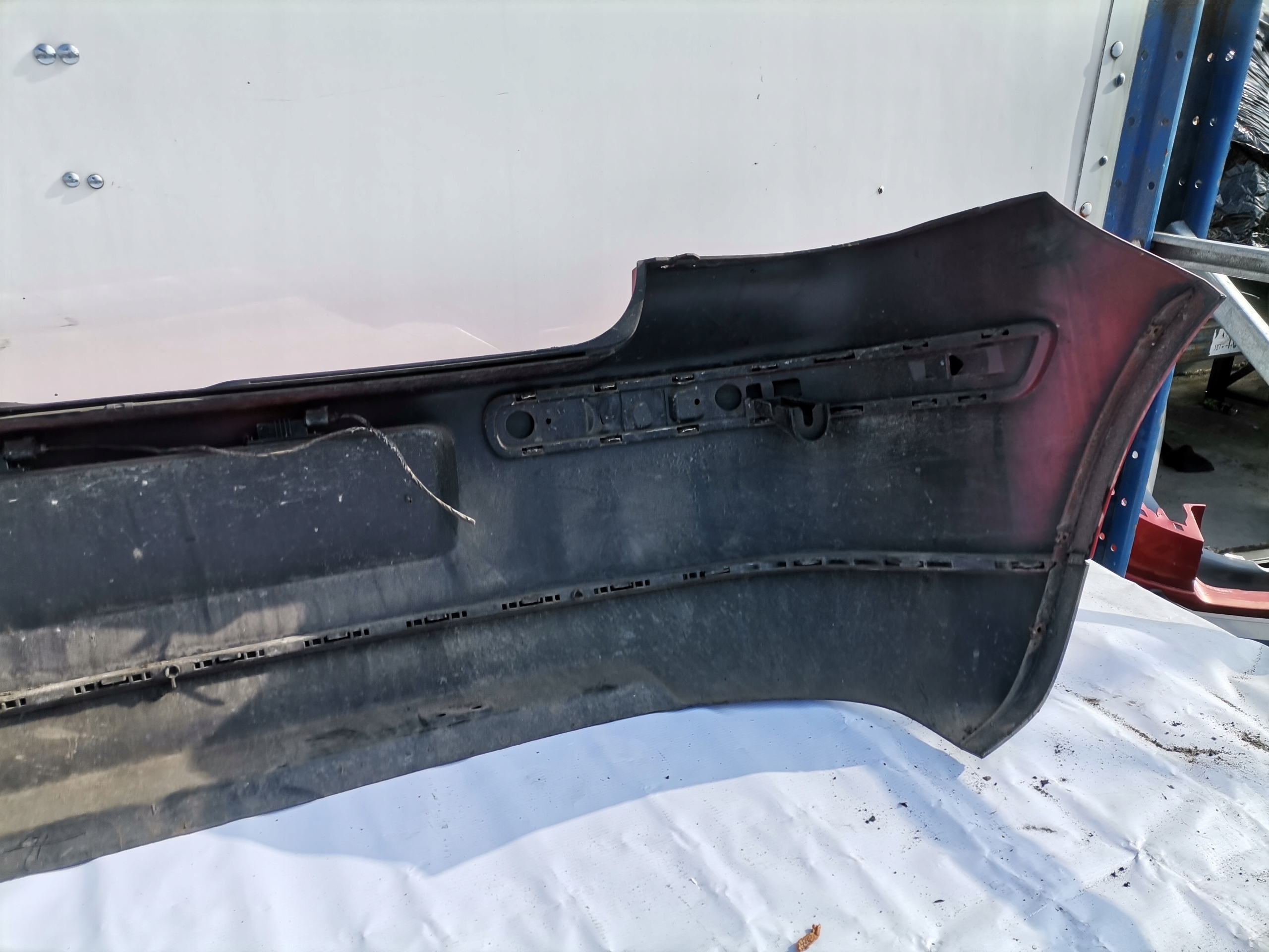 VW GOLF IV stoßstange heck hinten roter