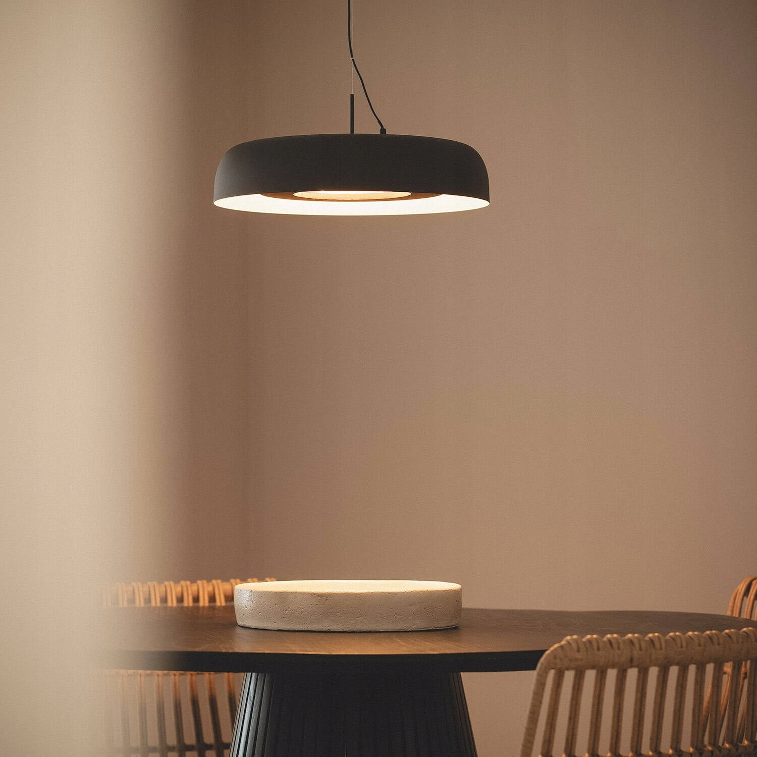Závěsná Led lampa 18W z místnosti Cancot