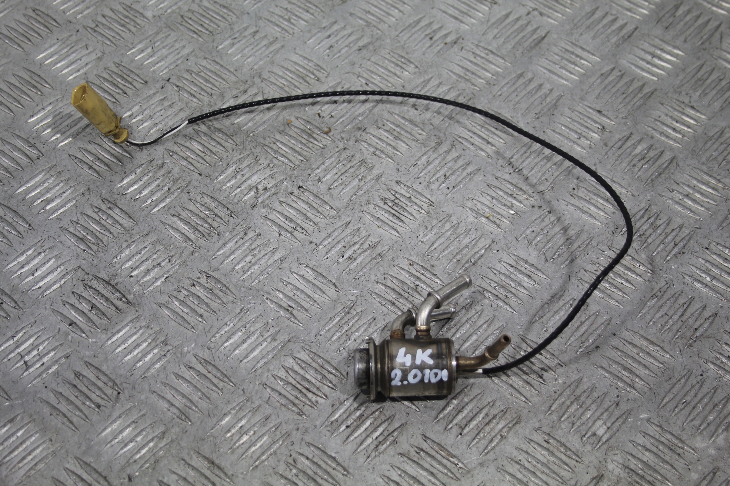 EINSPRITZDÜSE ADBLUE AUDI A6 C8 4K0 4K5 05L131113H