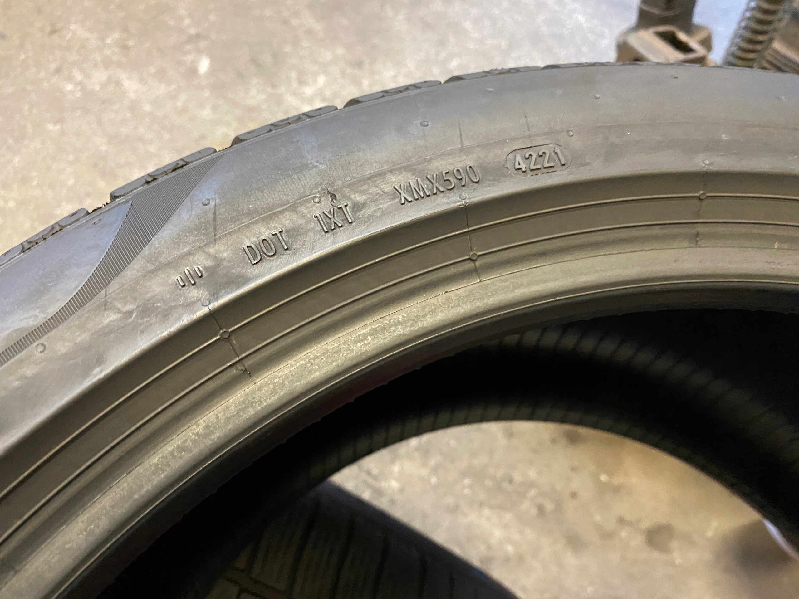 2 tyres winter 285/40R20 108V Pirelli P Zero Winter
