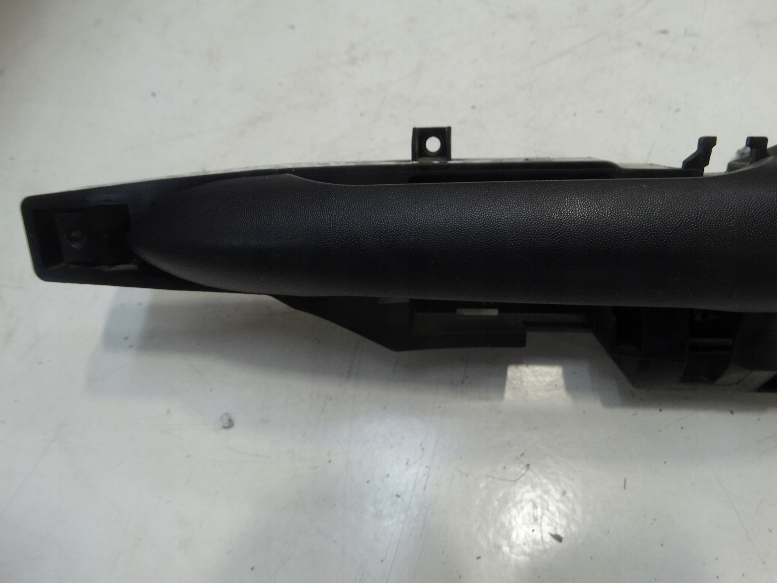 handle exterior left front MERCEDES CITAN RENAULT KANGOO II 2016R.