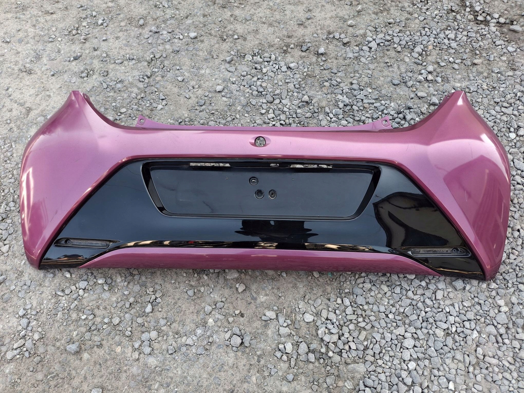 Paraurti posteriore TOYOTA AYGO II 2014R->