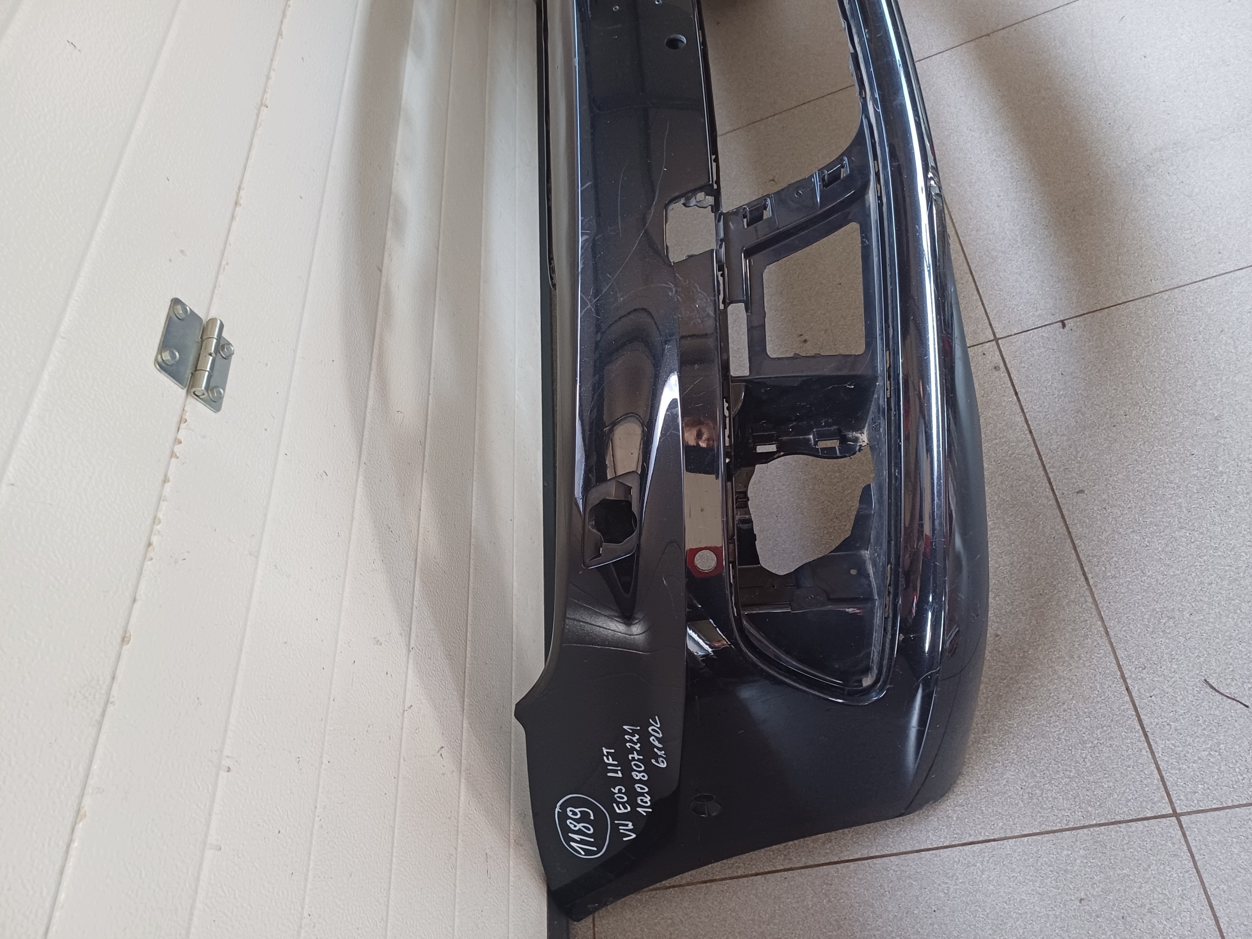 nárazník předek přední VW EOS LIFT 1Q0807221 6X PDC