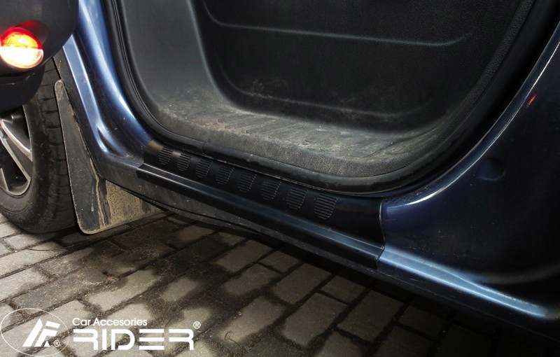 RENAULT MASTER nakladki progowe na progi Weight with packaging 2 kg