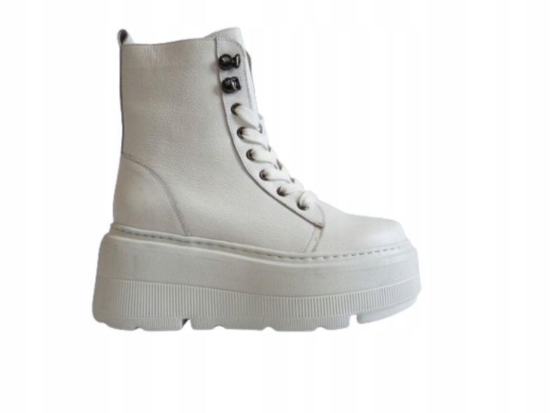 Vysoké bílé kotníkové boty na platformě Karino 37/38