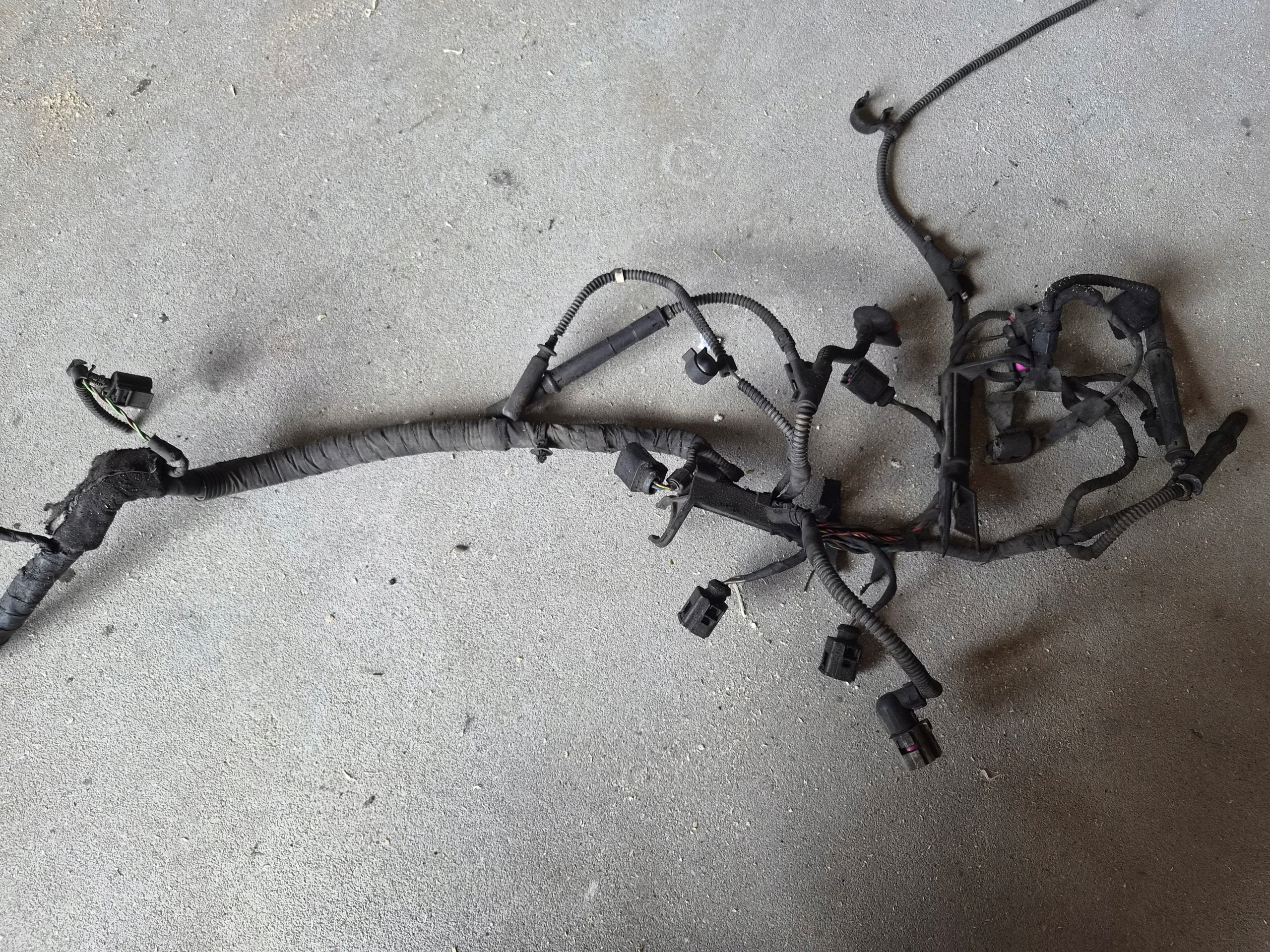 bundle wiring electrical of the engine 2.0 TDI VW T5 lift