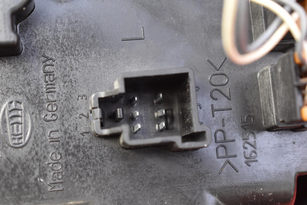 light left rear part rear VOLVO S80 2 II 06-09