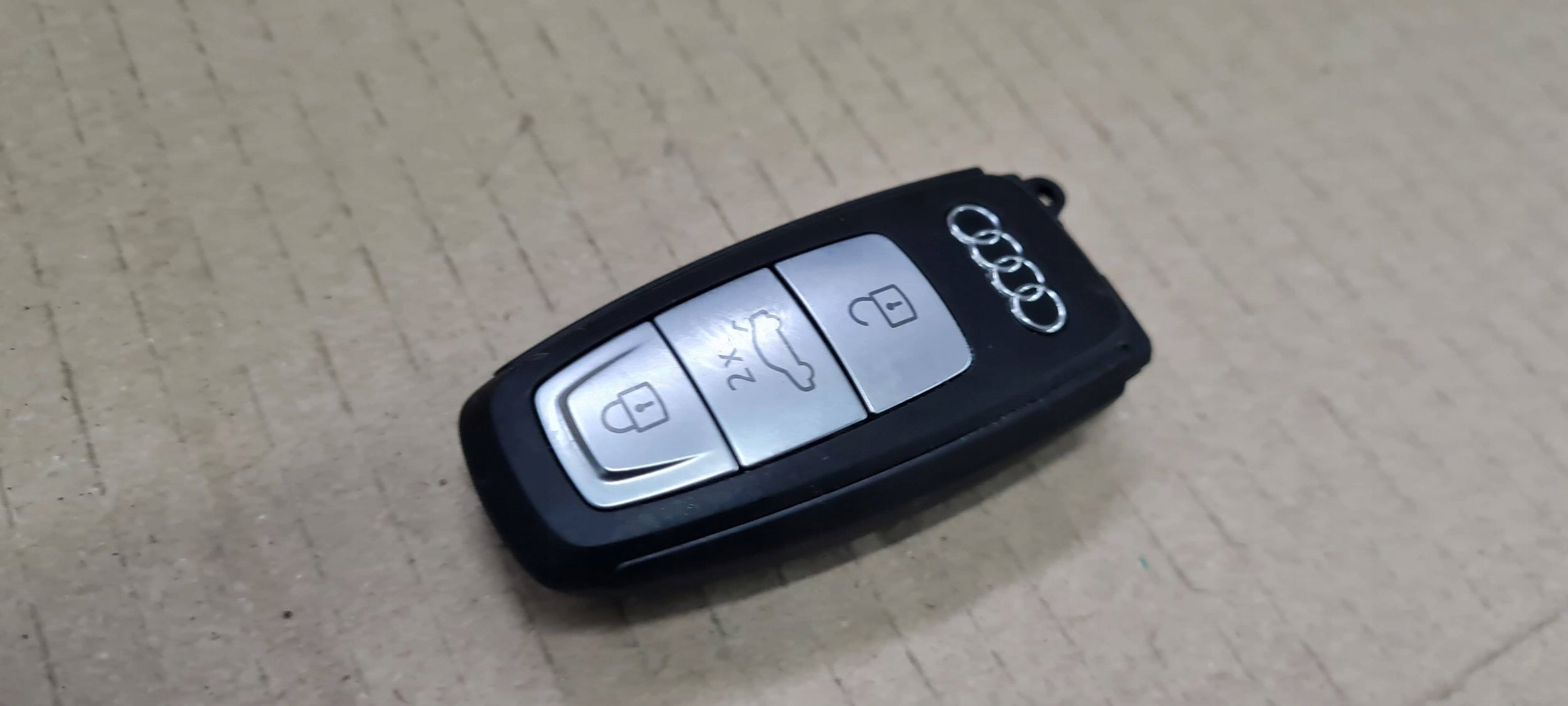 SQ8 4M RSQ8 Q8 key PILOT cover S ORG 4N0959754EJ