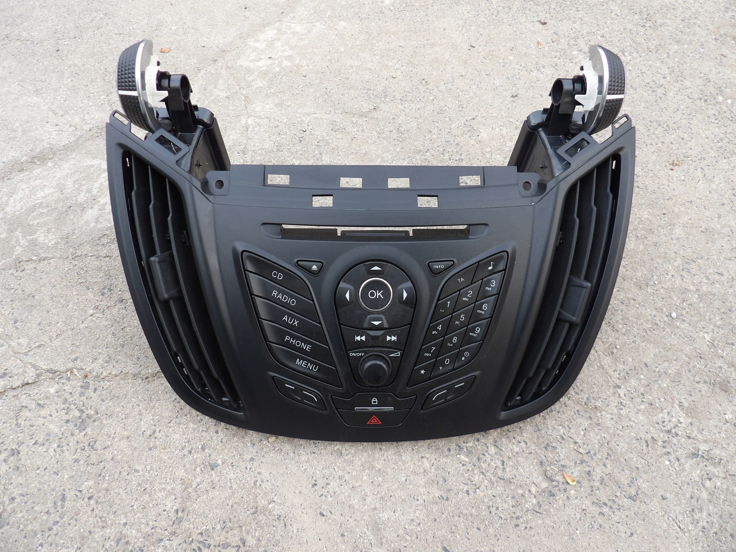 FORD KUGA MK2 PANEL RADIA KRATKI frame central 2016