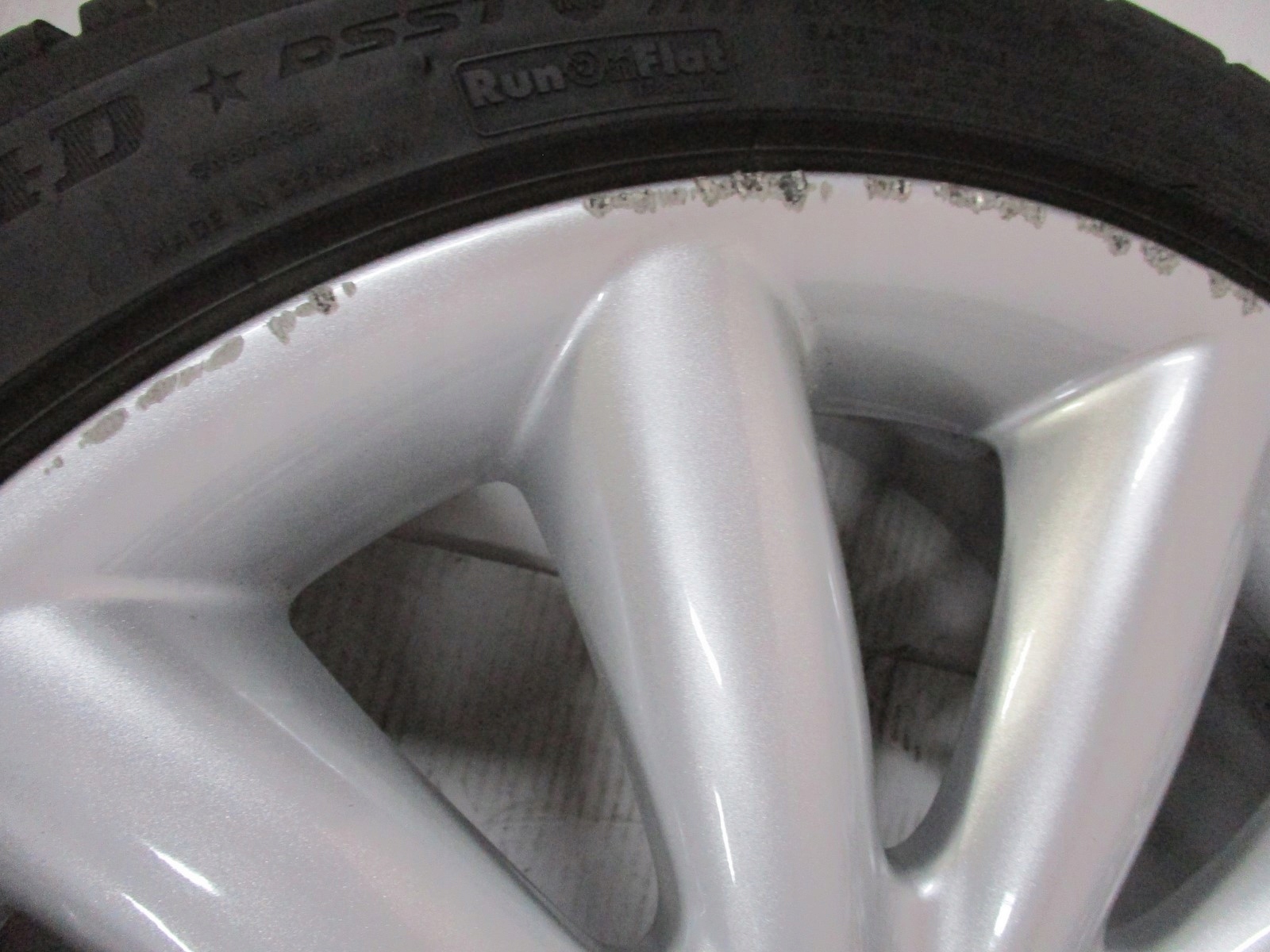 wheels discs tyres Mini F55 R17 7MM M+S