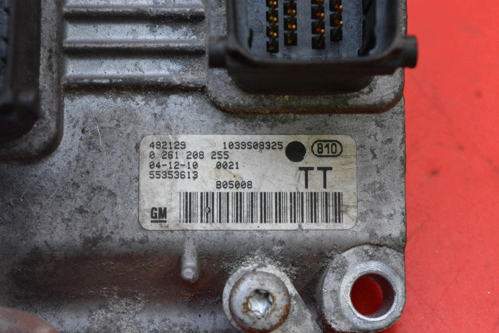 control unit computer of the engine 55353613 OPEL MERIVA A 1.4 16V 90 KM 02-06