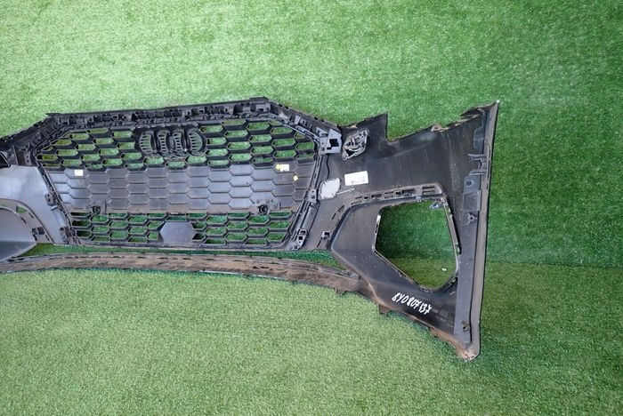 AUDI A3 8Y 20- Frontstoßstange vorne