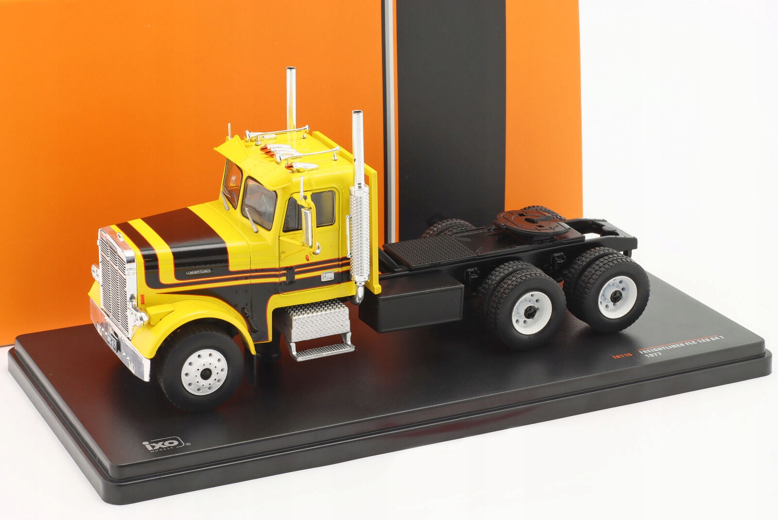 Freightliner Flc 120 64 T 1977 1/43 ixo