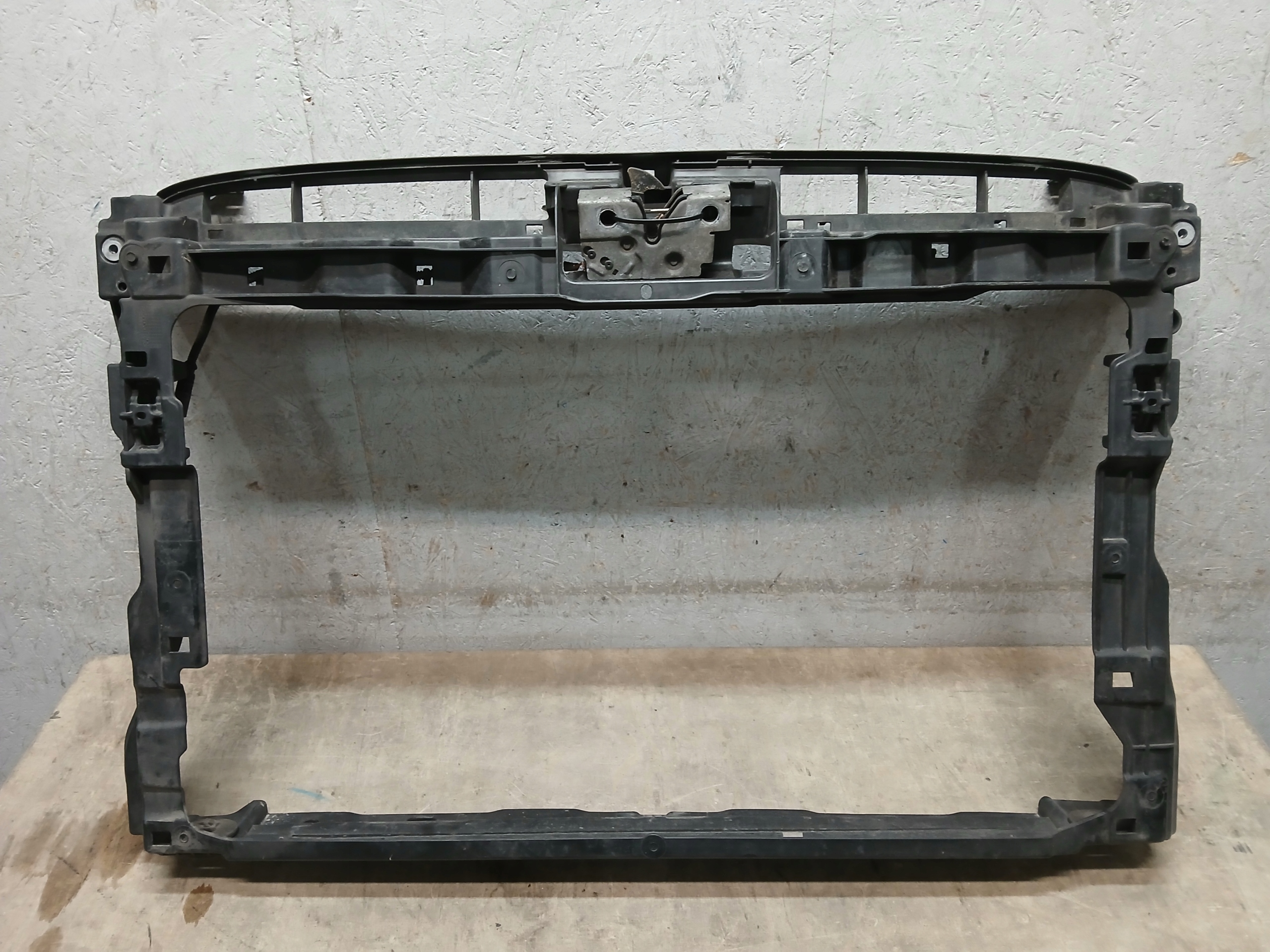 support panel for radiators VW PASSAT B8 3G0 3G0805588AD