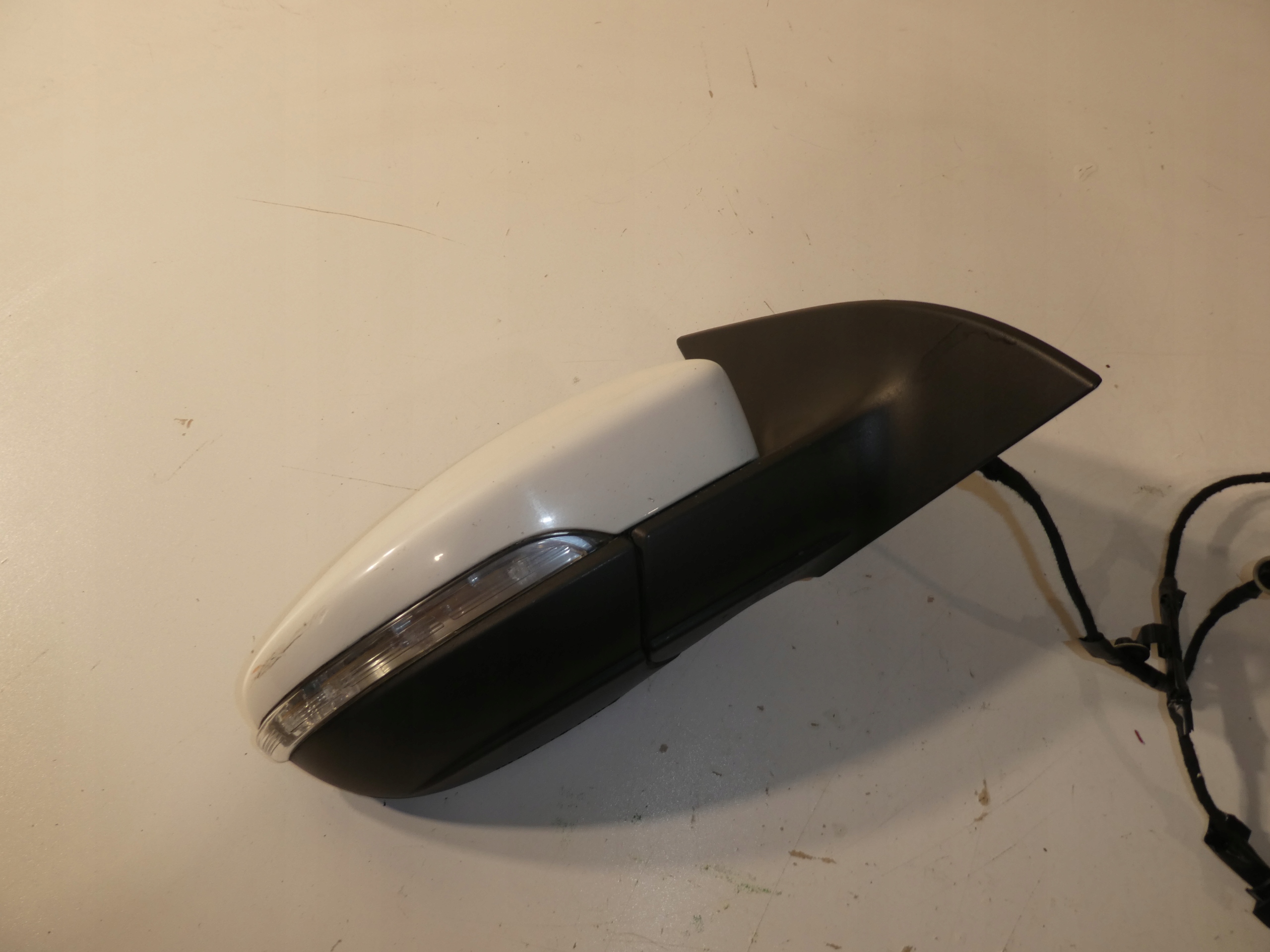SPECCHIETTO RETROVISORE Destro VW SCIROCCO 1K8 6PIN
