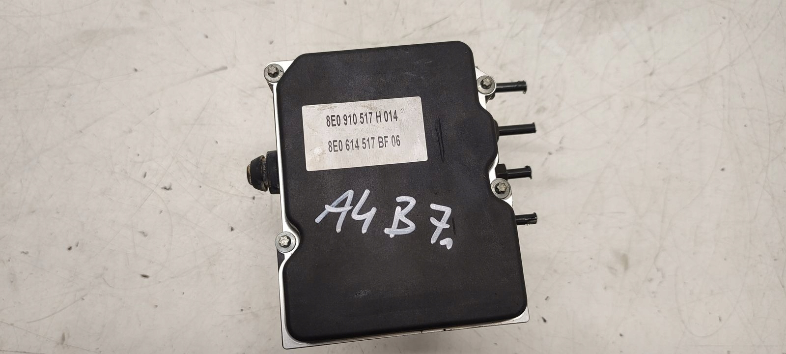 Pumpe ABS Audi A4 B7 2,7 TDI