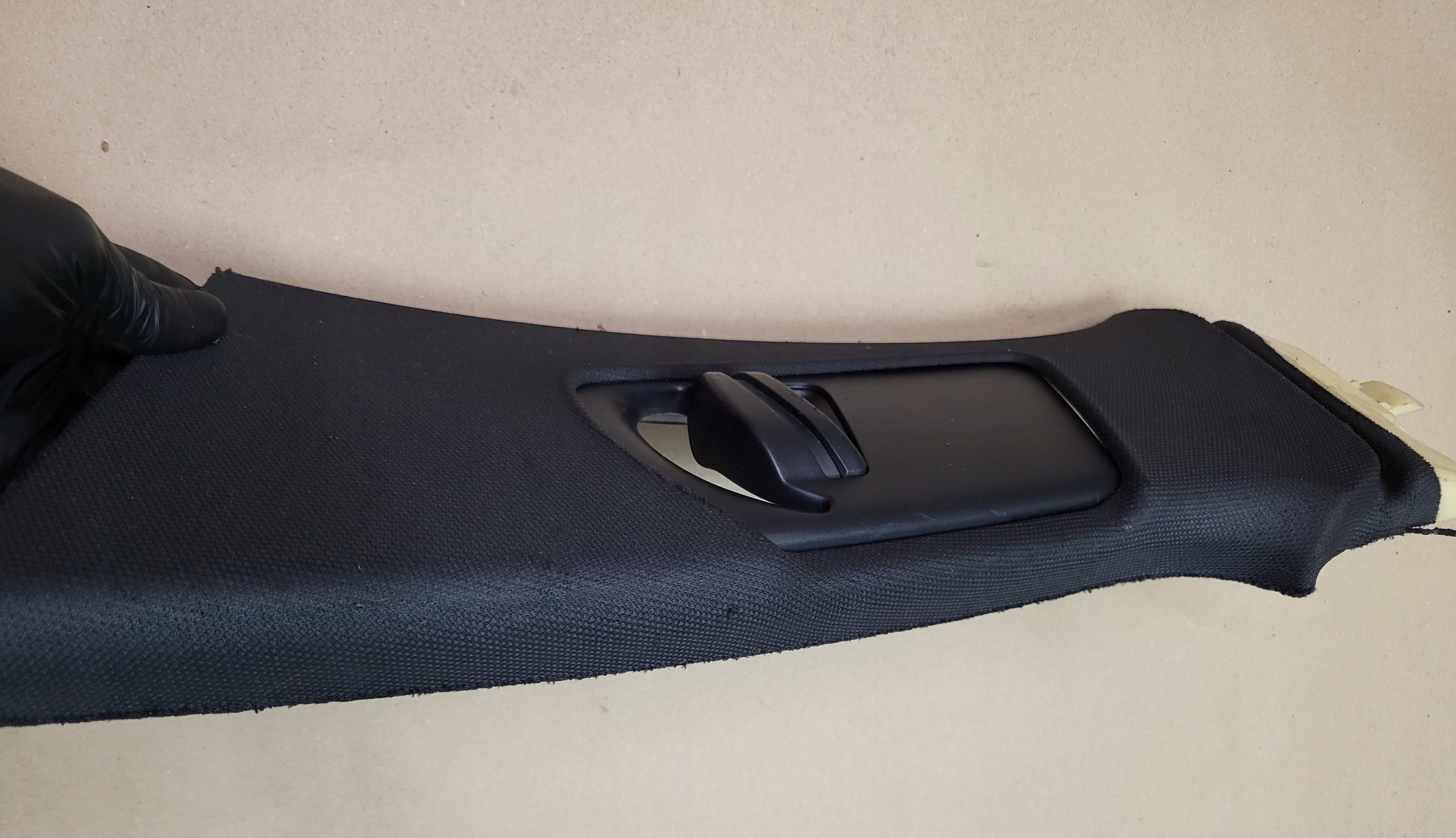 cover side SLUPKA B black left central AUDI A4 B8 8K 8K0867281C OE