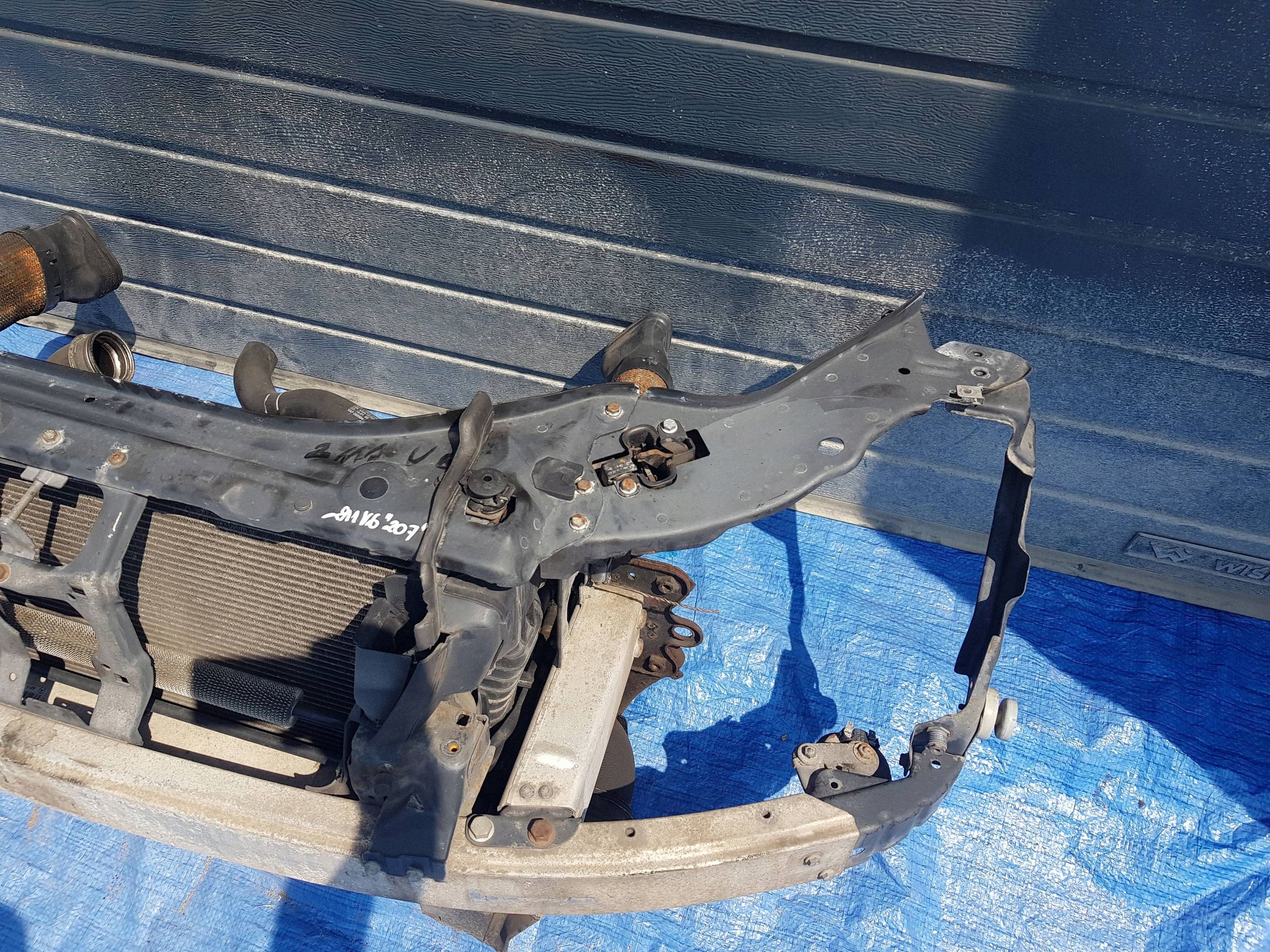 support panel for radiators front Mercedes E W211 LIFT 3.0 CDI V6 pillar iron