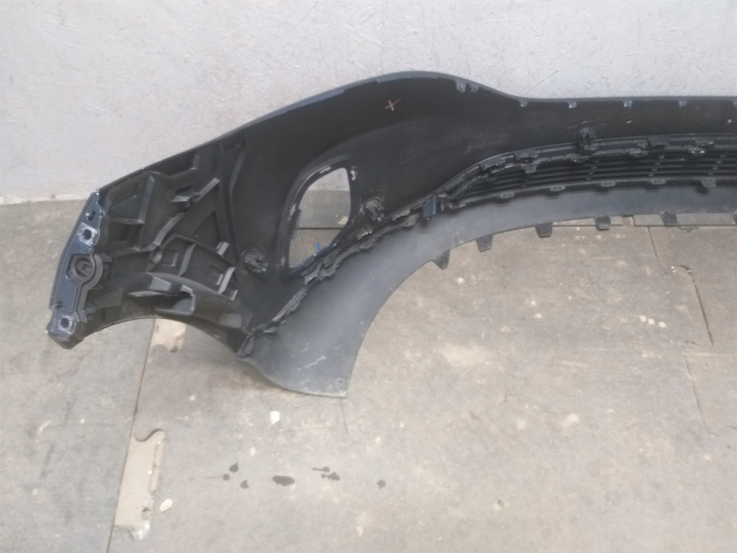 bumper front MERCEDES EQA EQB W243