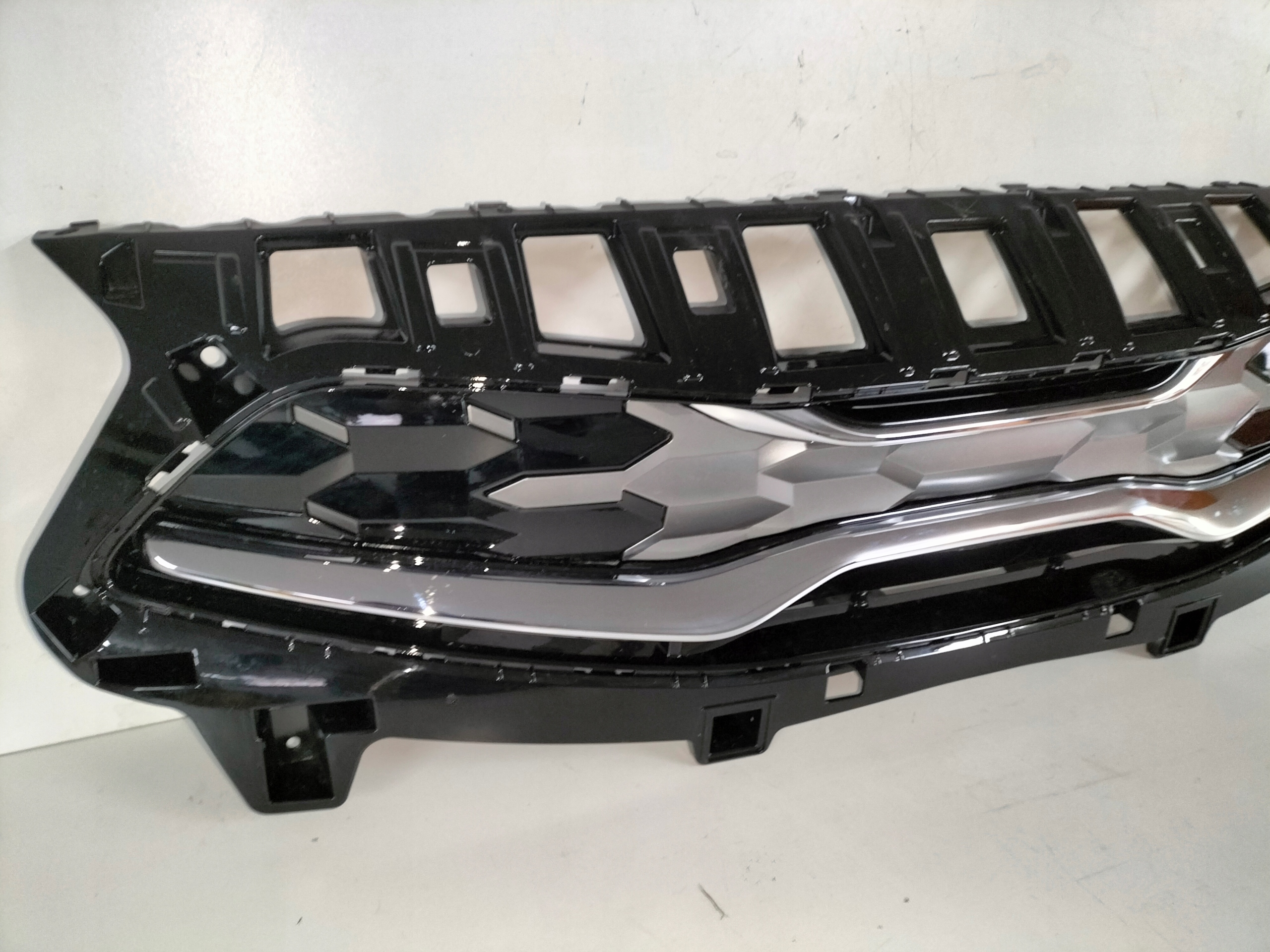 grille grid grill KIA CEED III LIFT 21- ELEKTRYK