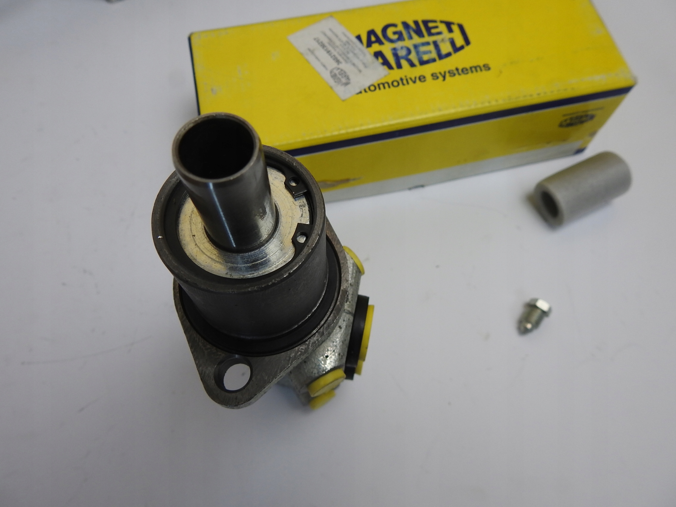 pompa hamulcowa Mercedes Sprinter 208D 308D 214 EAN (GTIN) 8001063075051