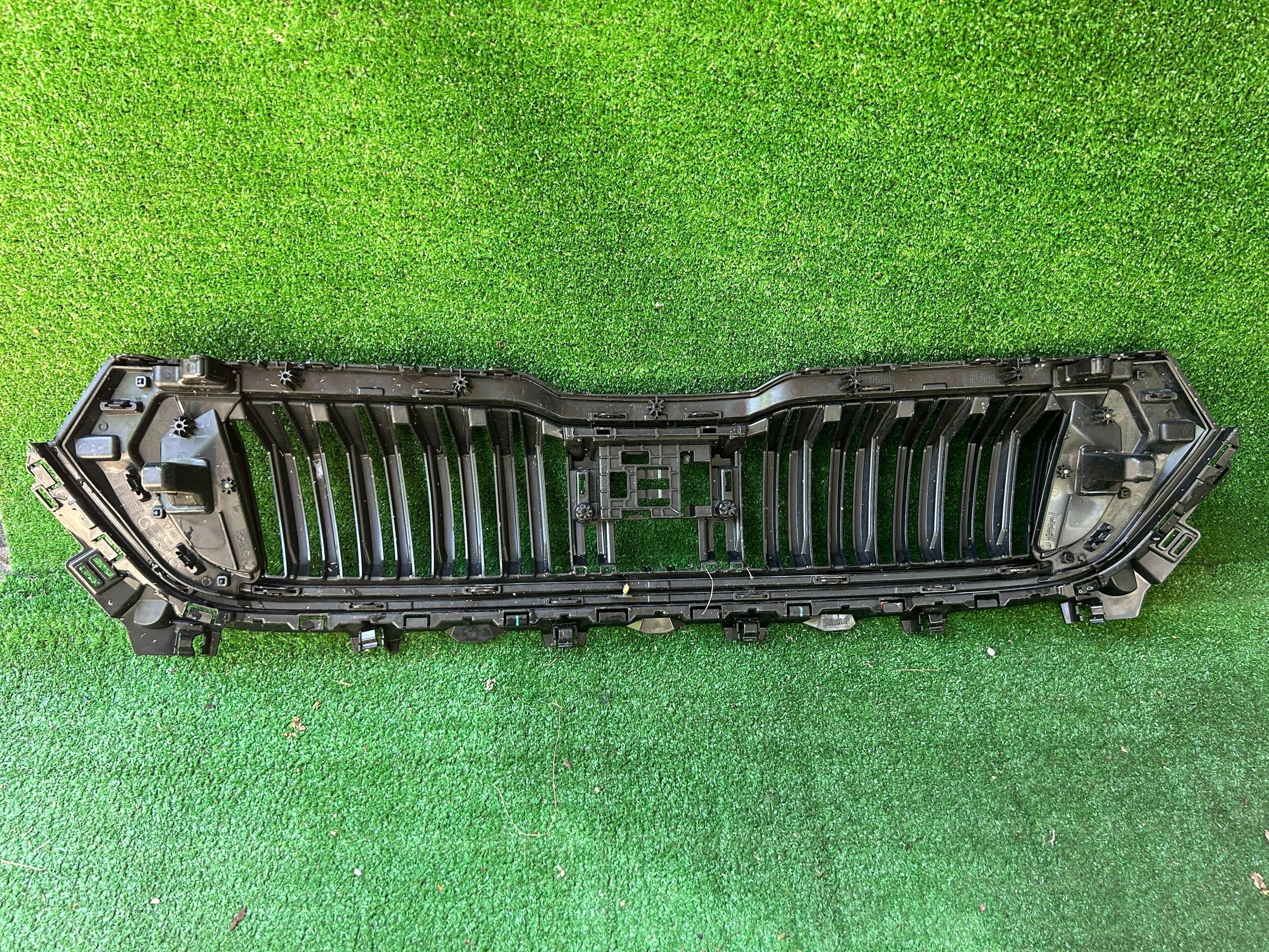 Skoda Kodiaq 21- lift grille rzod front