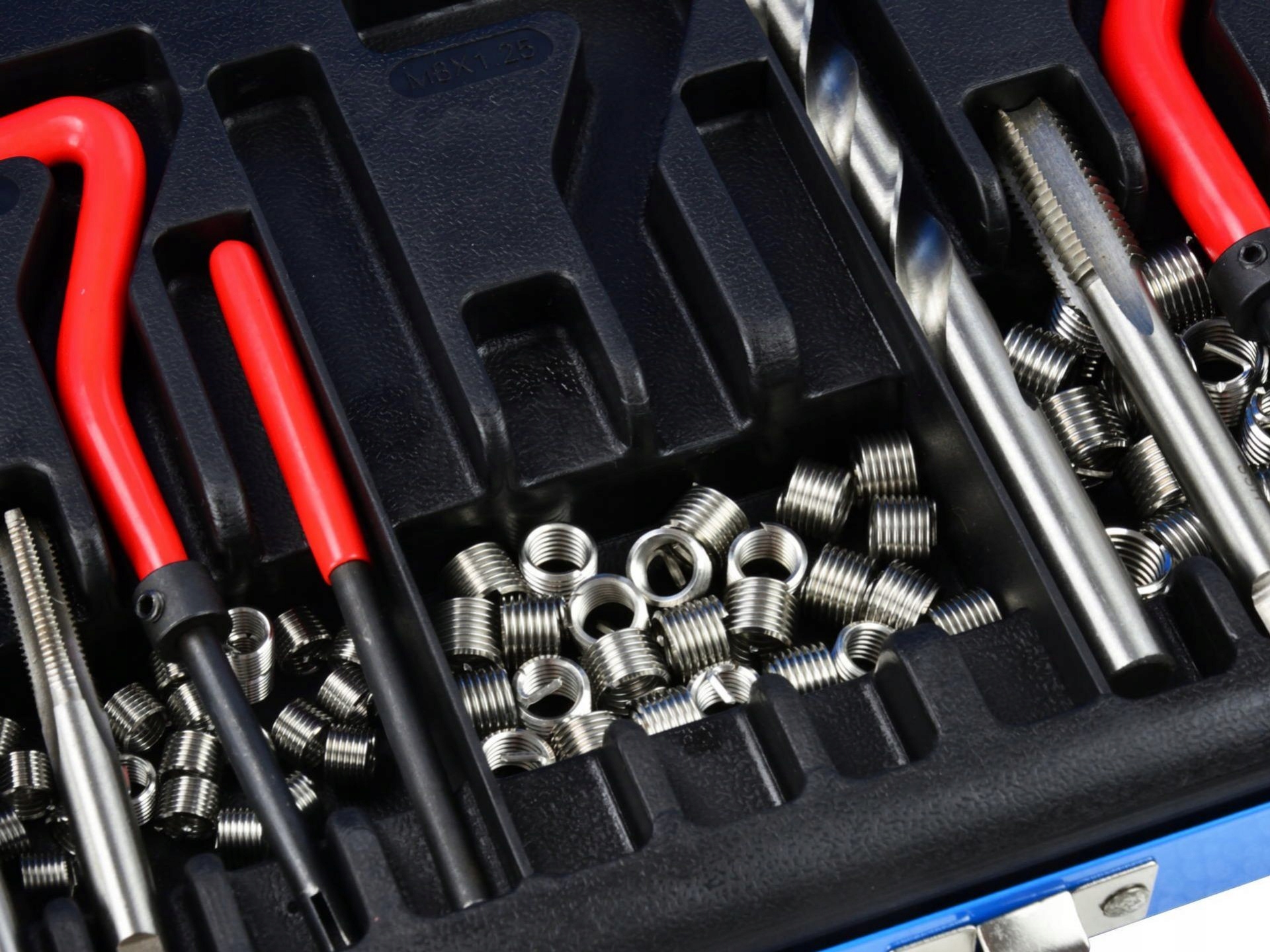 Комплект для регенерации резьбы 131 элемент M5-M12