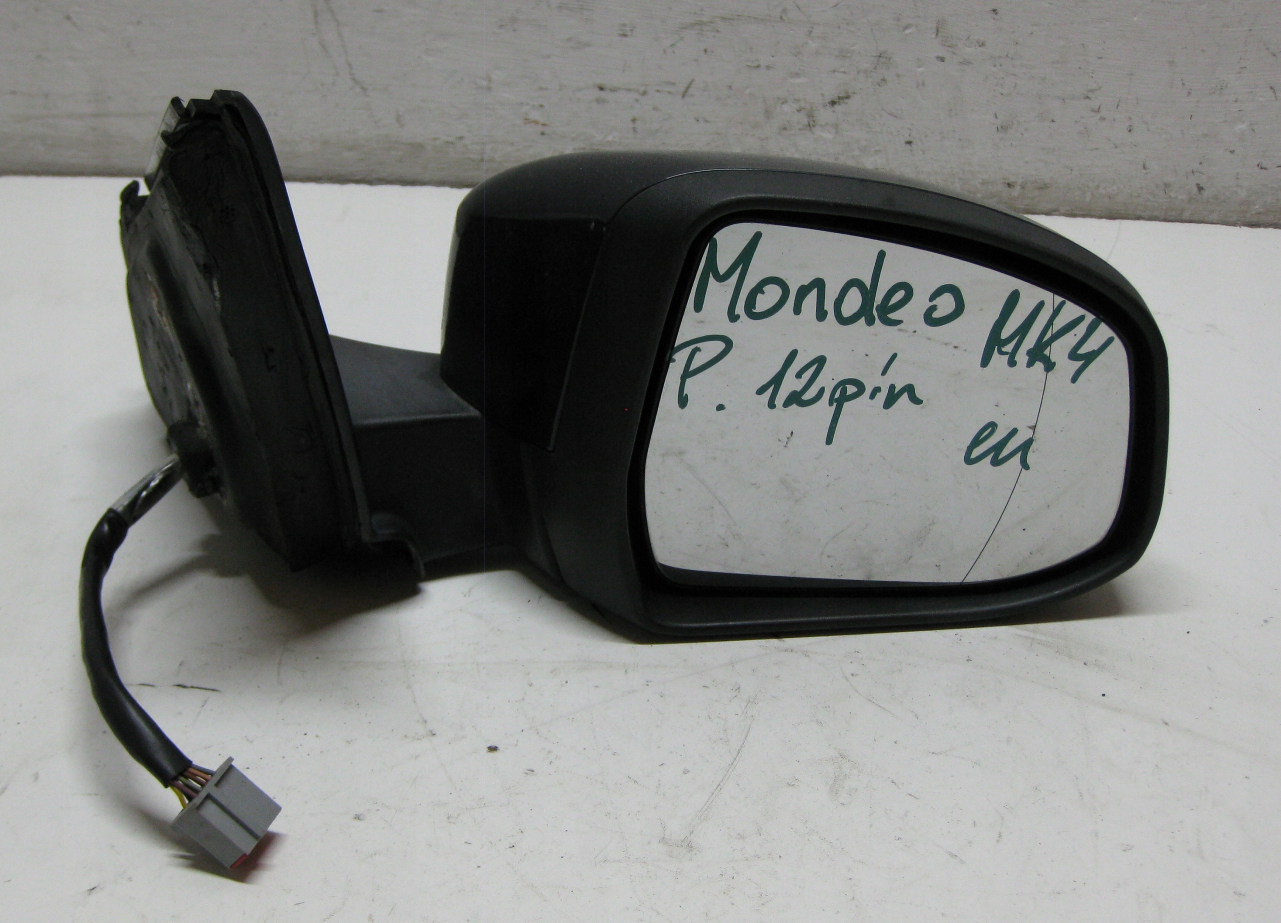 FORD MONDEO MK4 KOMBI 08R mirror right 12 PIN EU