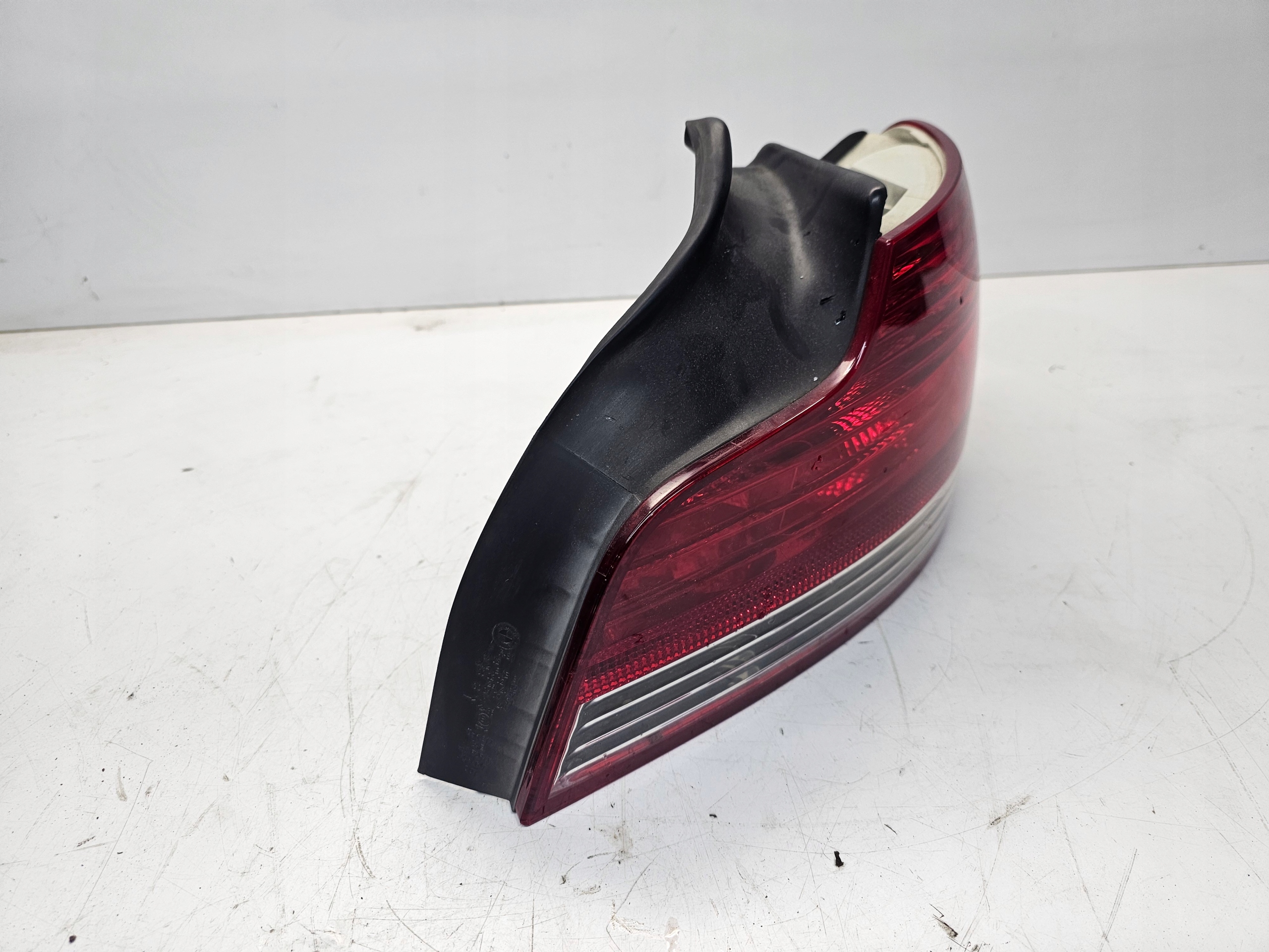 light right rear part BMW 1 CABRIO E88 63214869810
