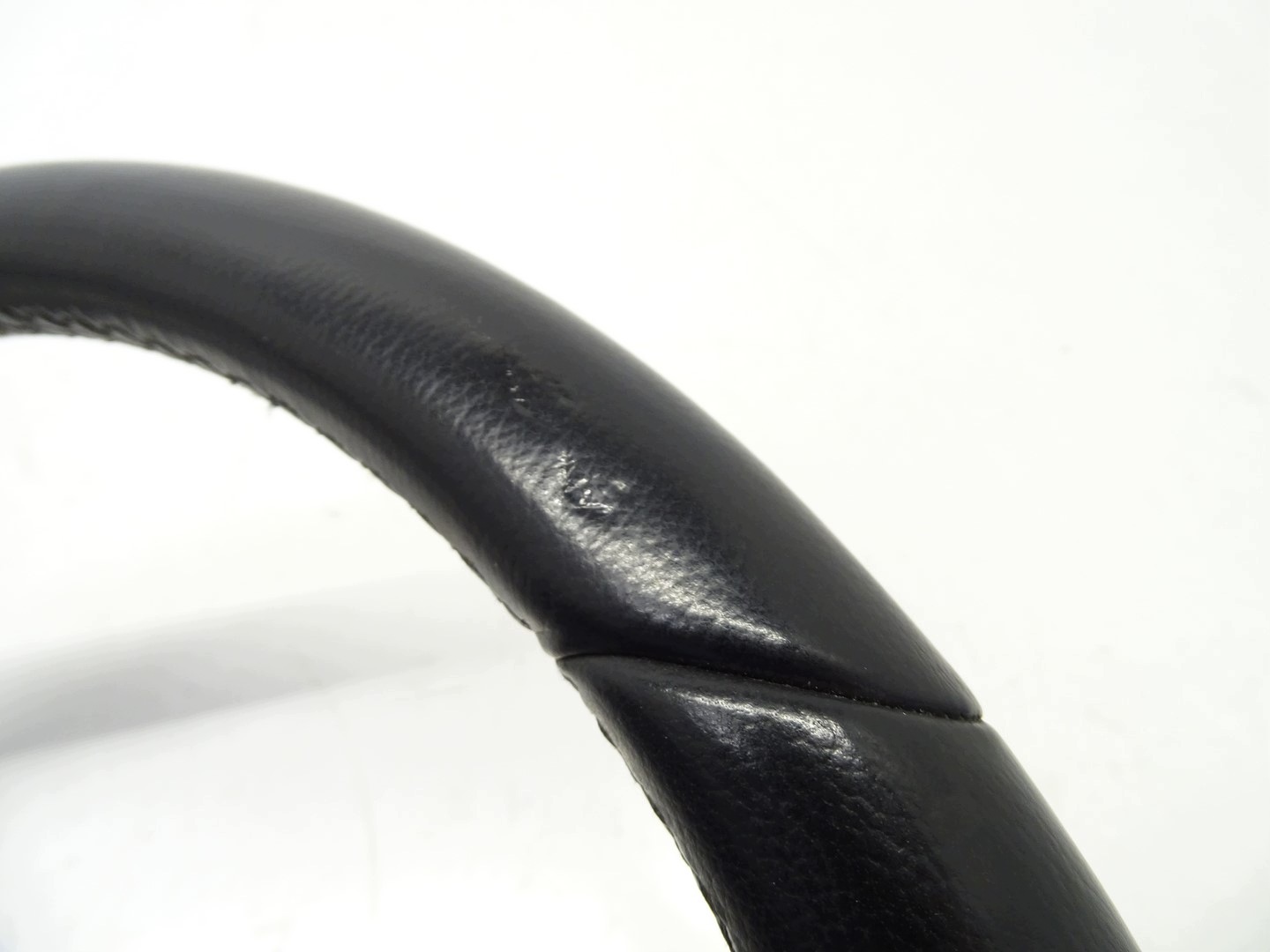 steering wheel, black leather C class W204 204 MERCEDES A2044600303