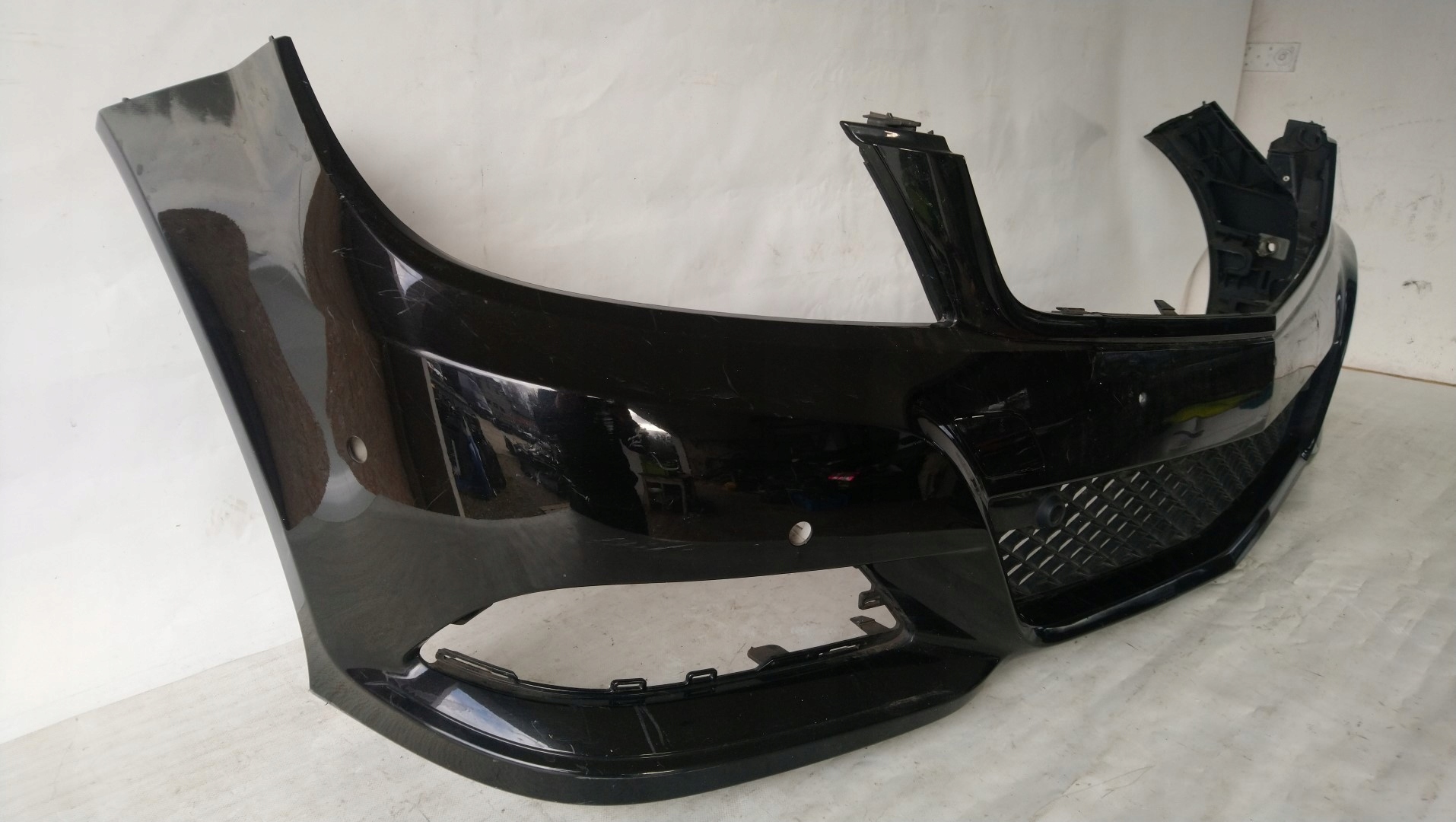 bumper front MERCEDES C-KLASA 204 LIFT PDC