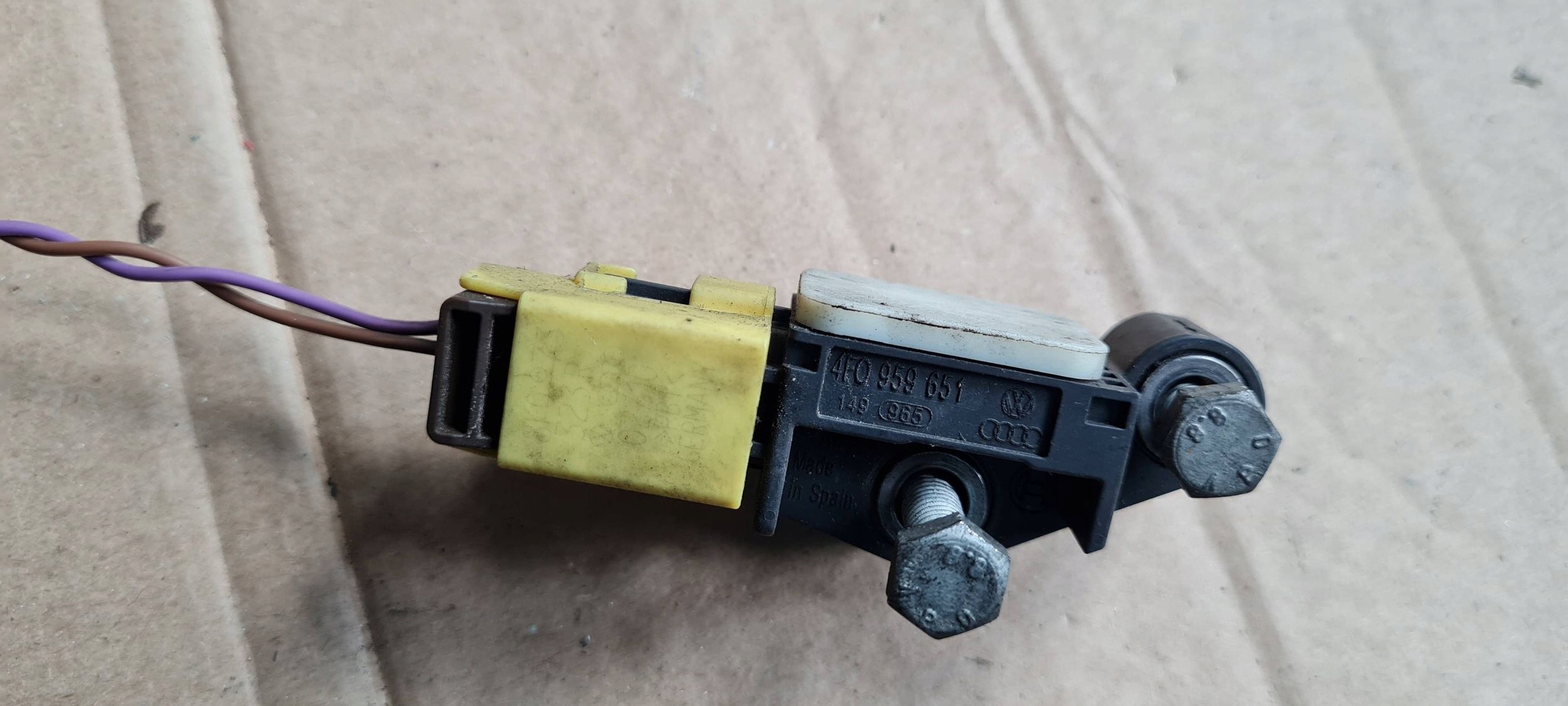 A6 C6 LIFT Capteur SENSOR de choc UDERZENIOWY Prise 4F0959651
