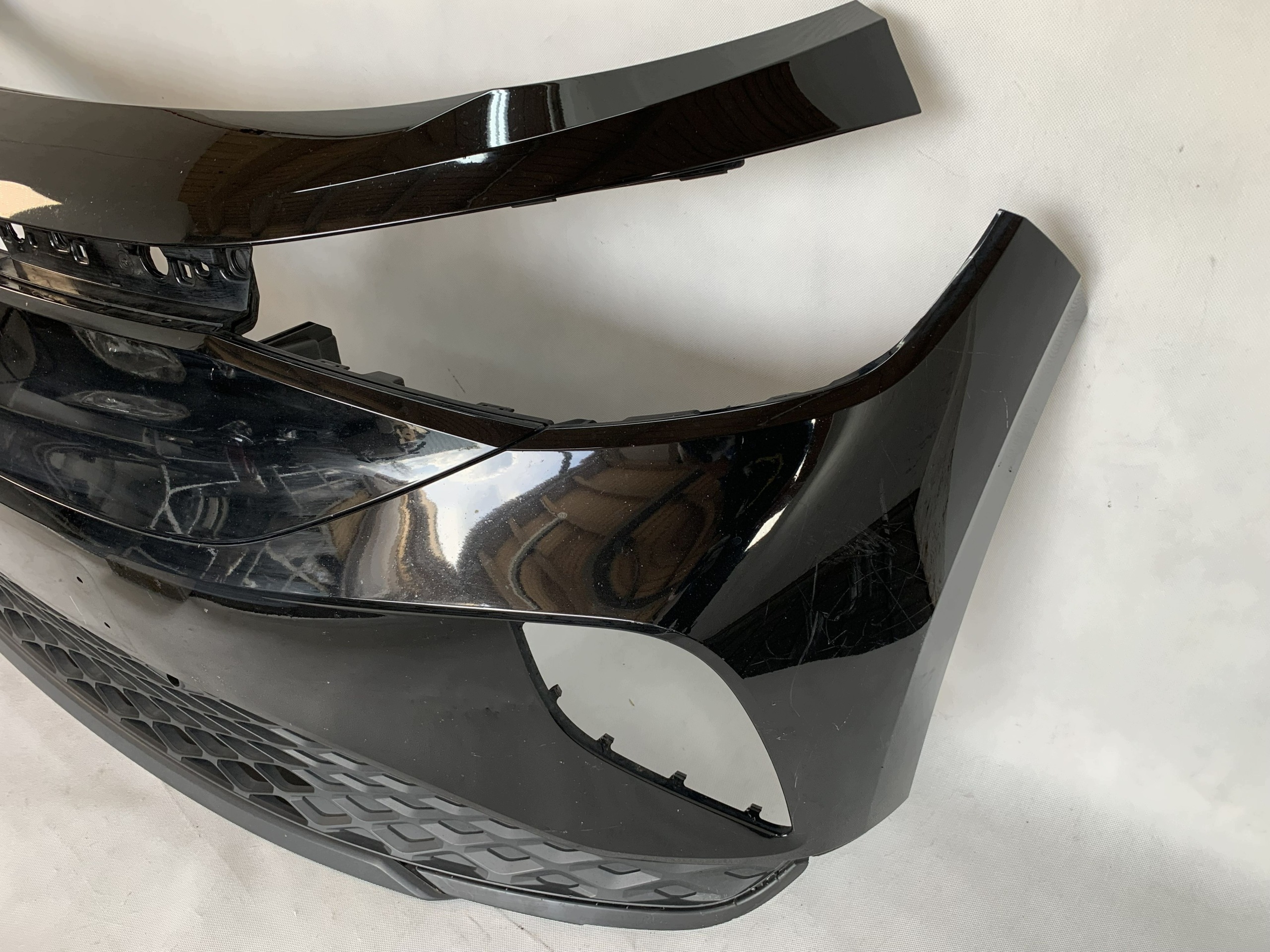 front bumper Volkswagen ID4 id 4 VW 20r PDC 11A807221 08.26