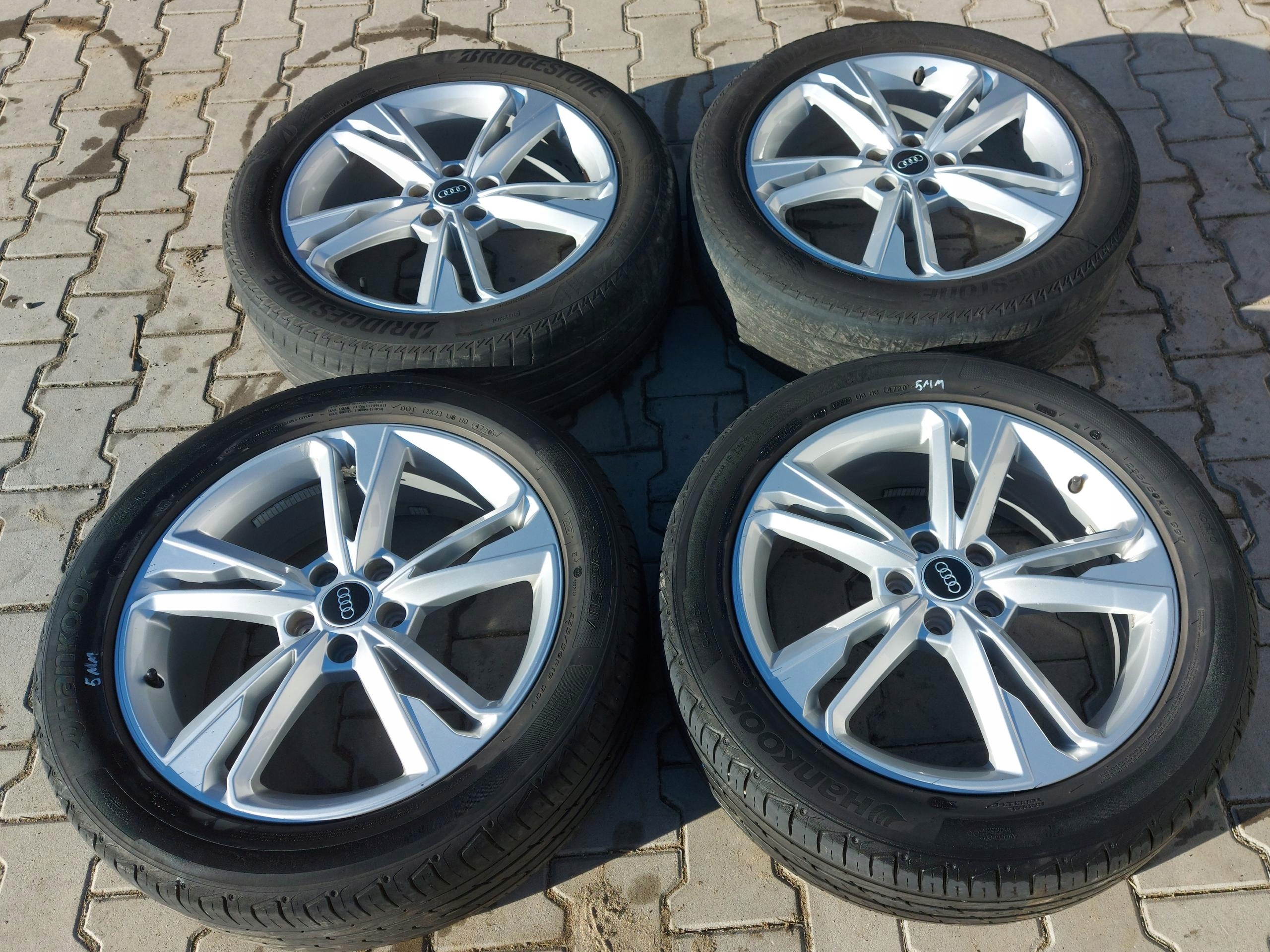 Audi Q3 83A SPORTBACK wheels discs aluminium 235/50/19 83a601025m