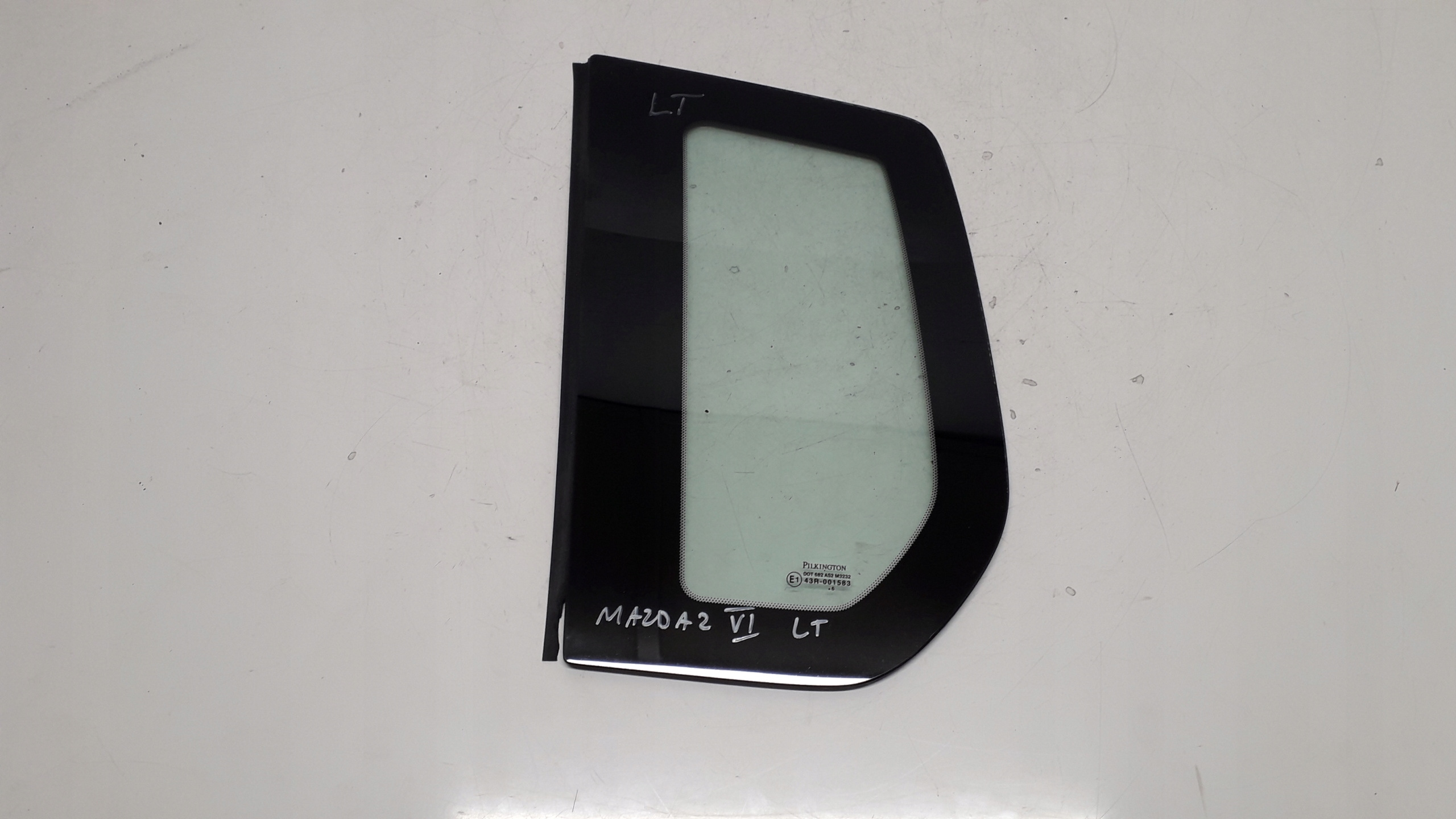 MAZDA 2 II 02-07 SZYBA KAROSERYJNA LEWY TYŁ