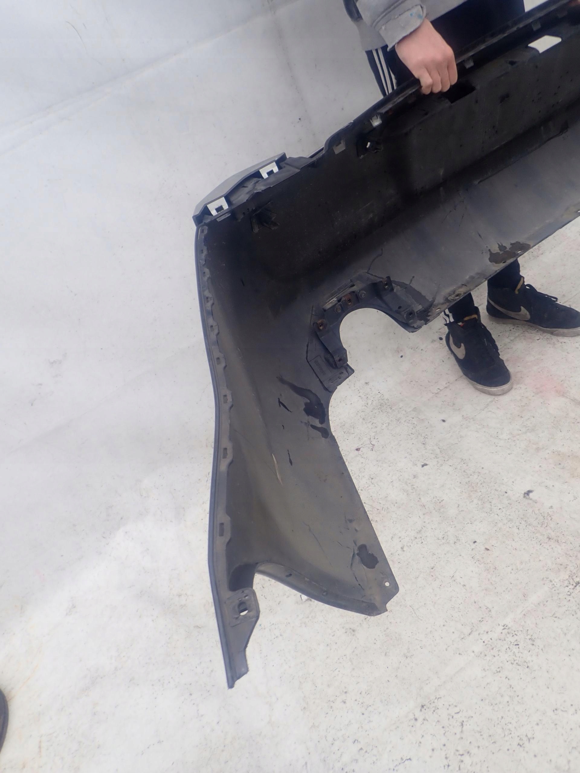 CHRYSLER 300C II 11- bumper rear part rear PDC